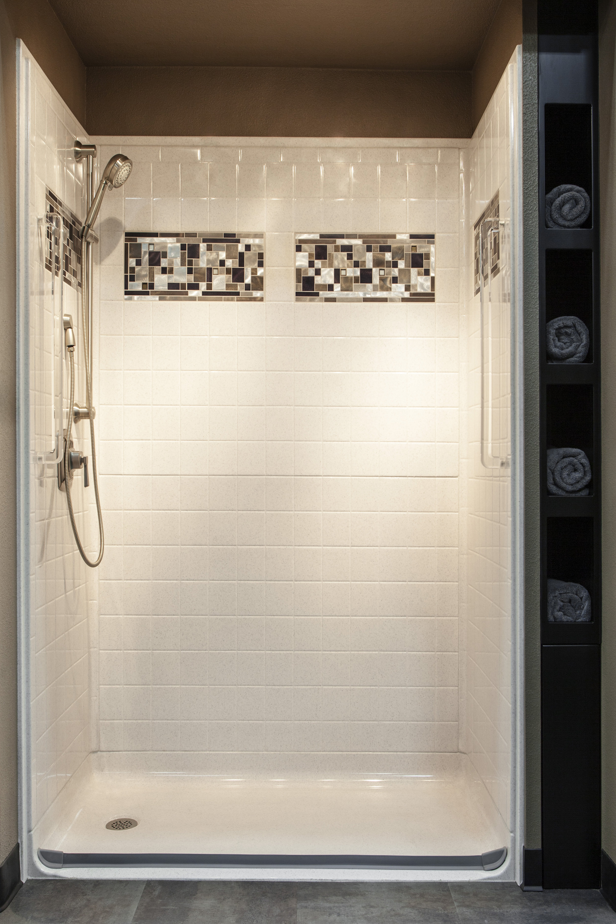 Bestbath WIS Small Tile front.jpg