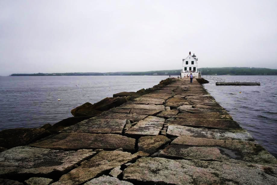 lighthouse.jpg