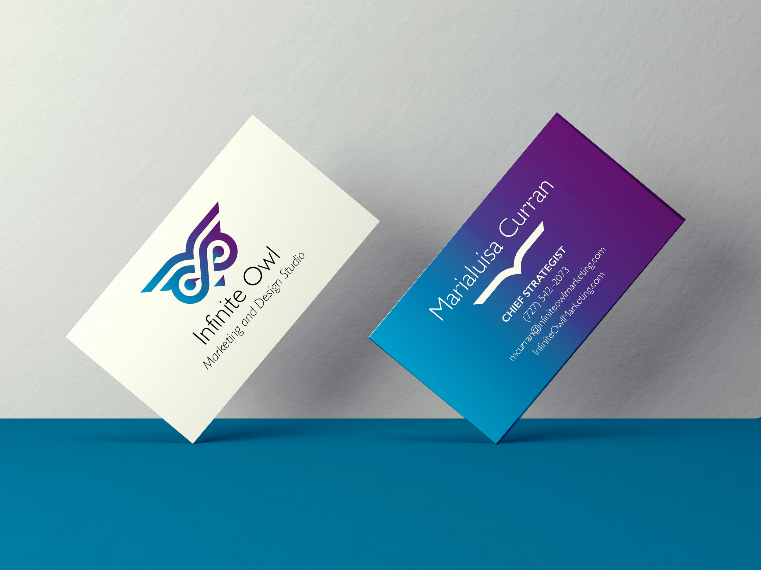 Realistic Business Card Mock-Up #01.jpg