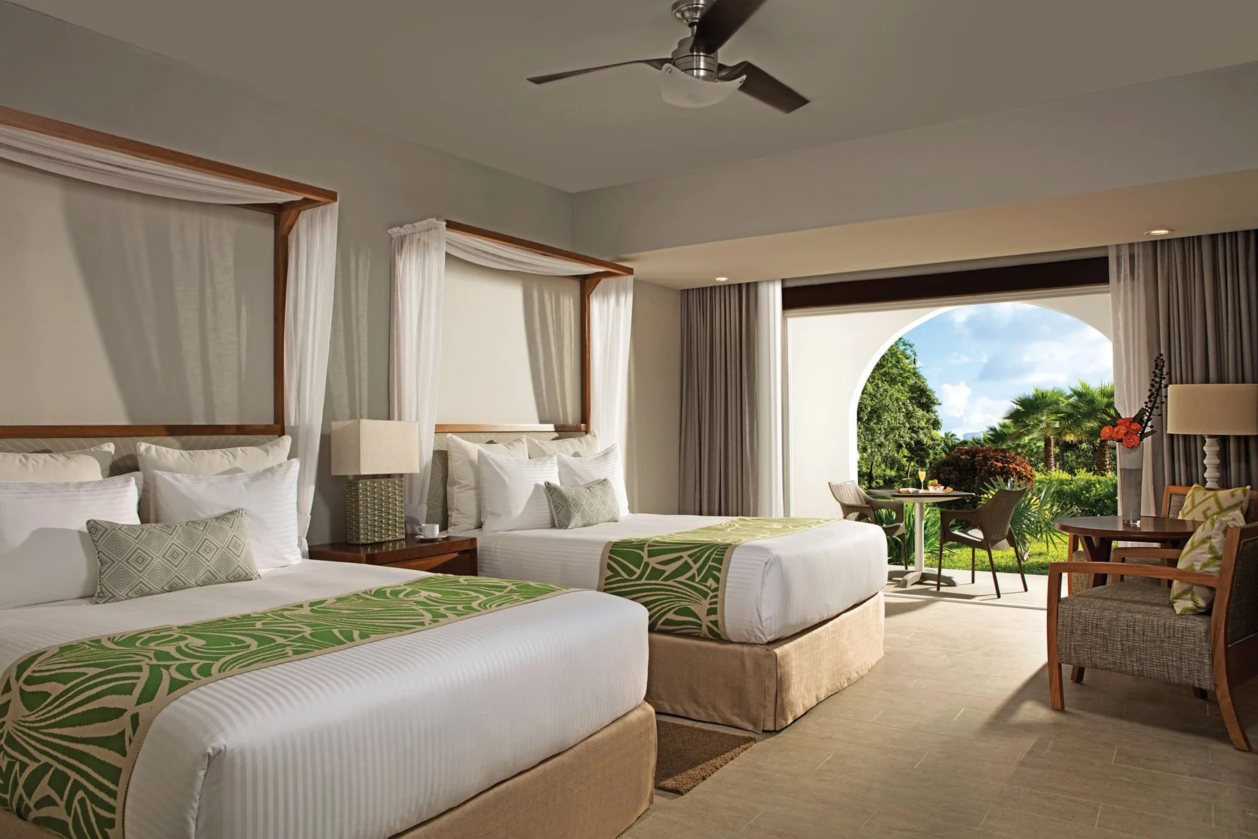 LRM-Dreams-Dominicus-Room-Deluxe-Tropical-View-Double-01.jpg