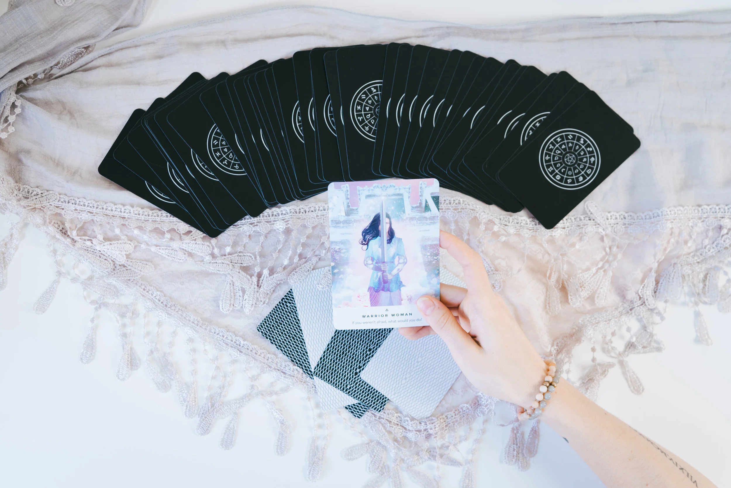 Your Crash Course on Tarot and How to Use it Without Knowing the Rules