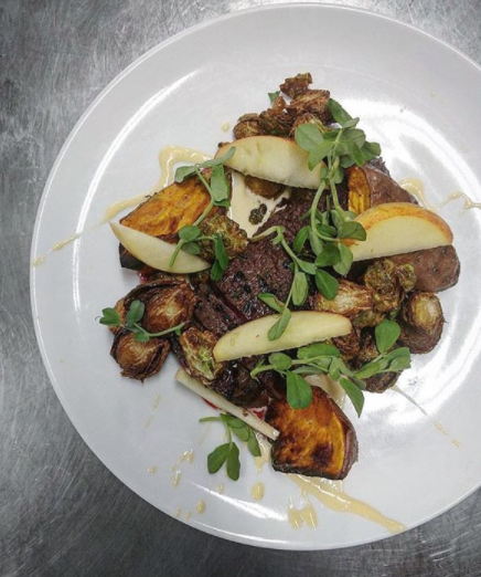 MEZZE RESTAURANT, WILLIAMSTOWN | EAST MOUNTAIN FARM PORK