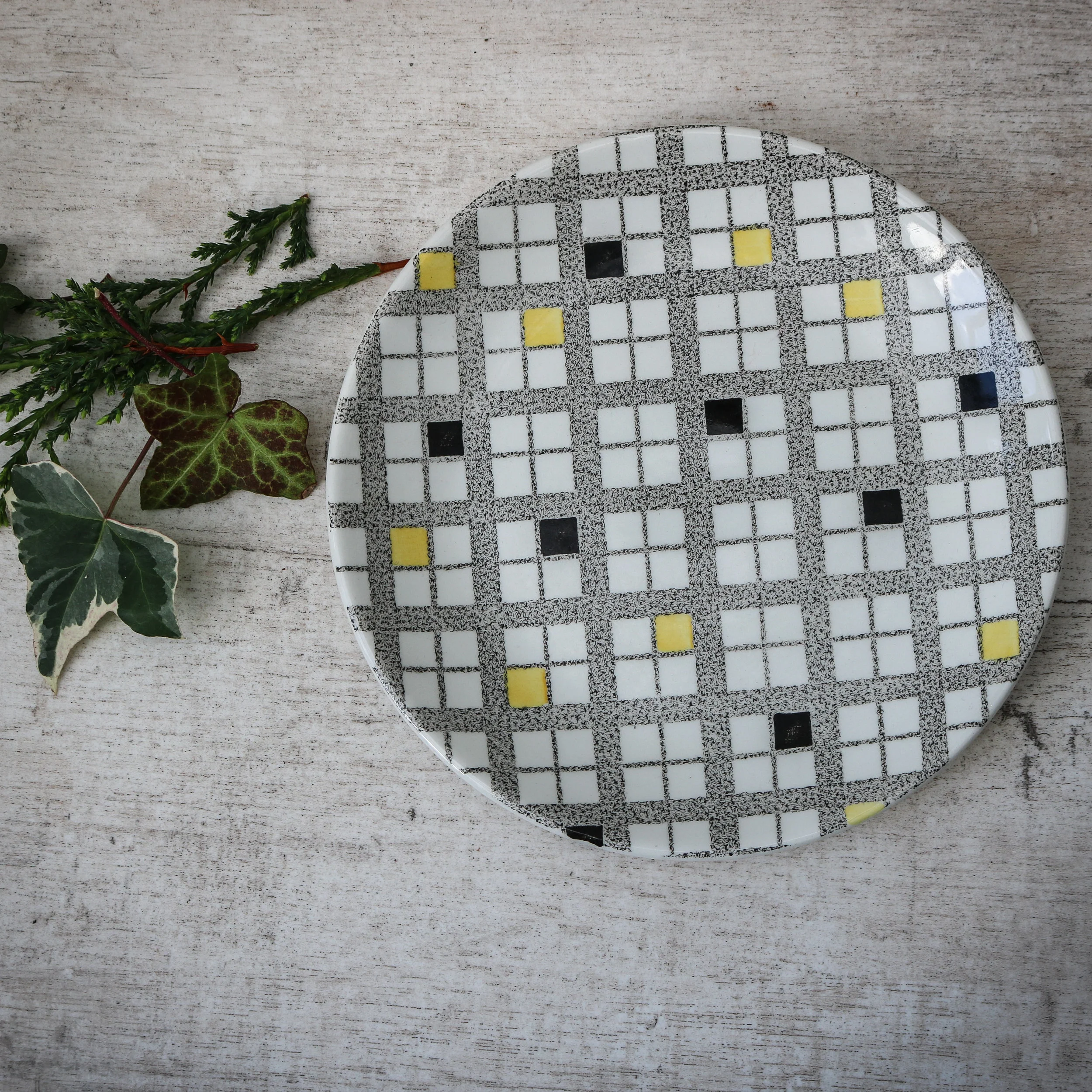 Manhattan Vintage Mid Century Tea Plate