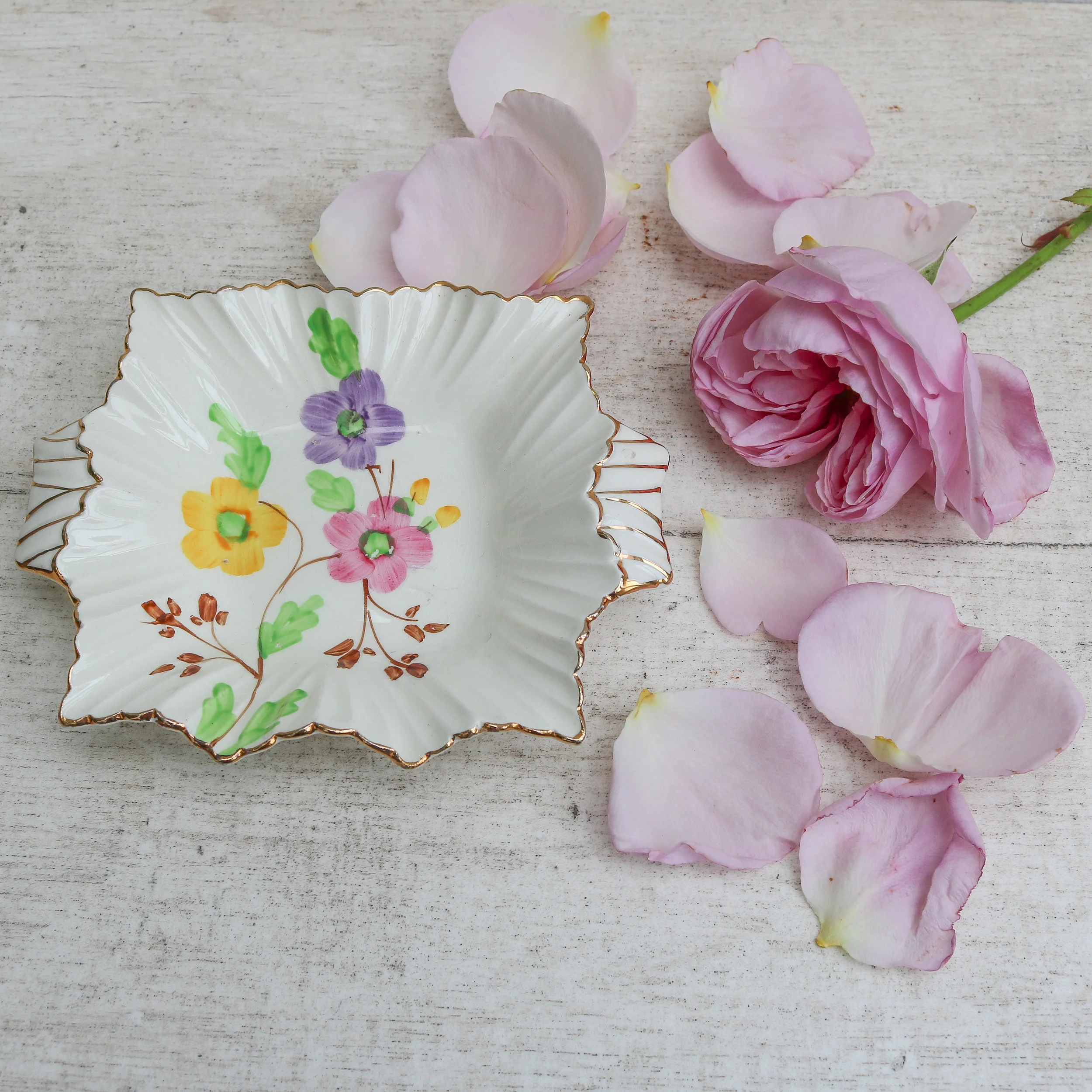 Vintage Art Deco Trinket/Soap Dish