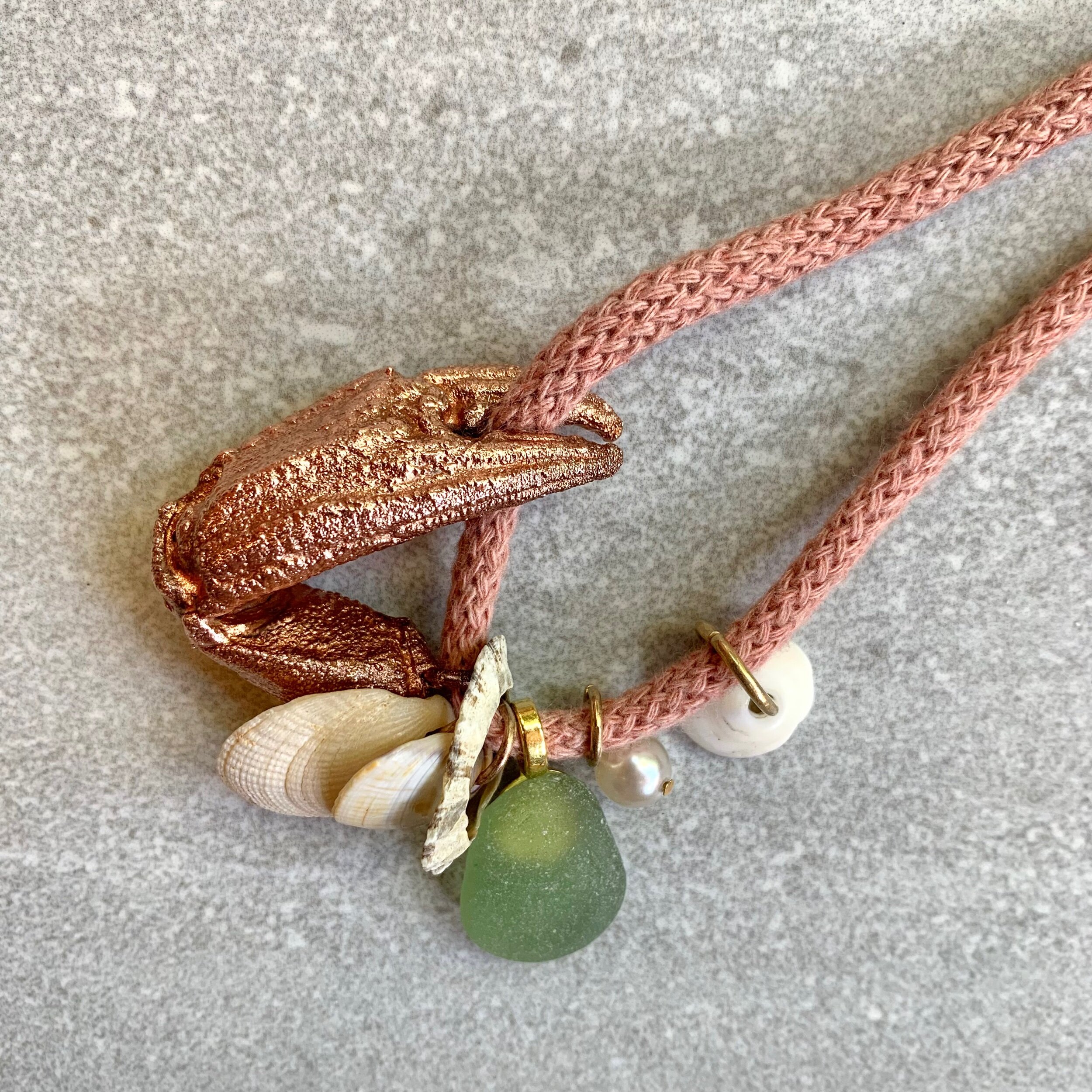 354E7229-6EE2-482A-85A6-5C11E36AA646