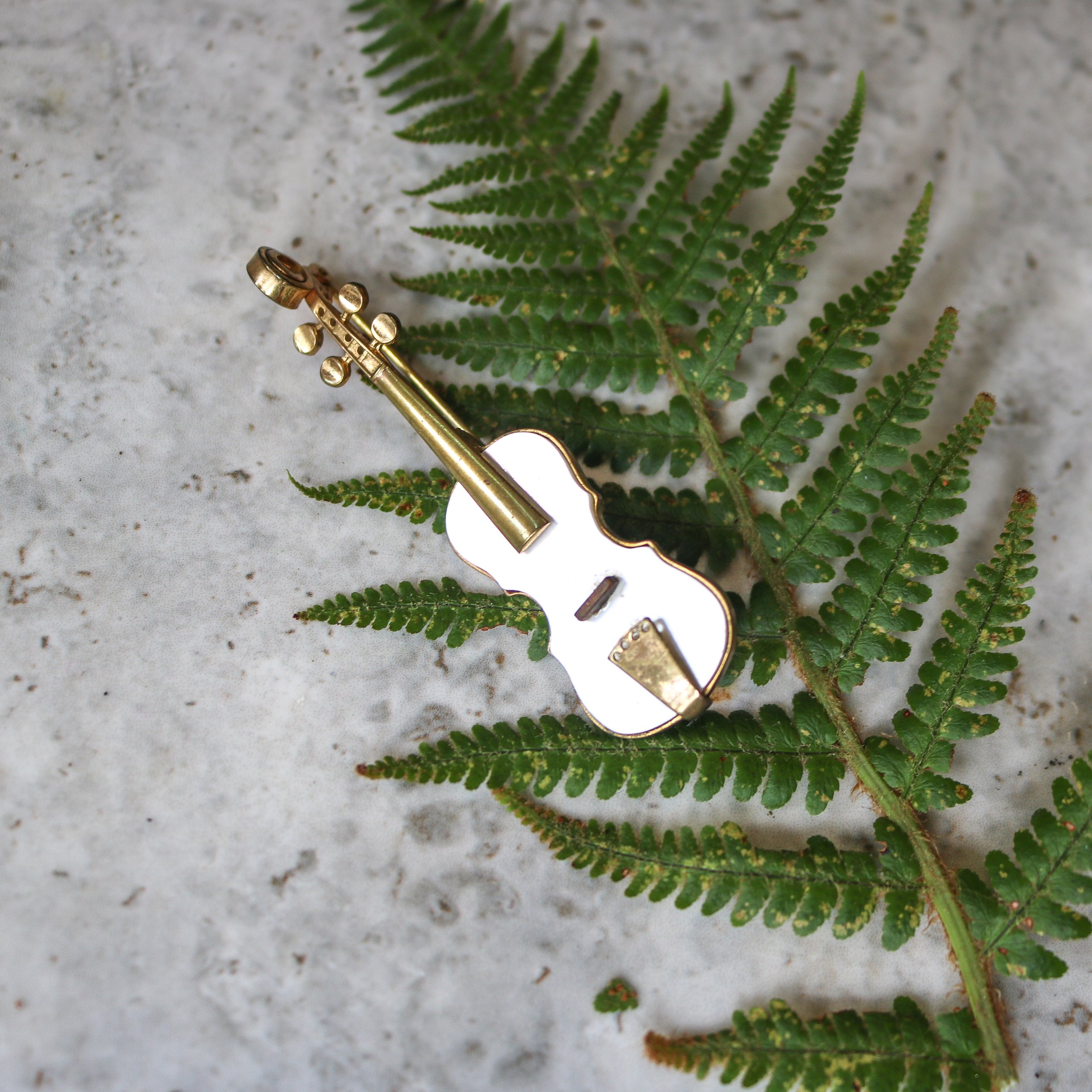 Vintage Mother of Pearl Violin Brooch
