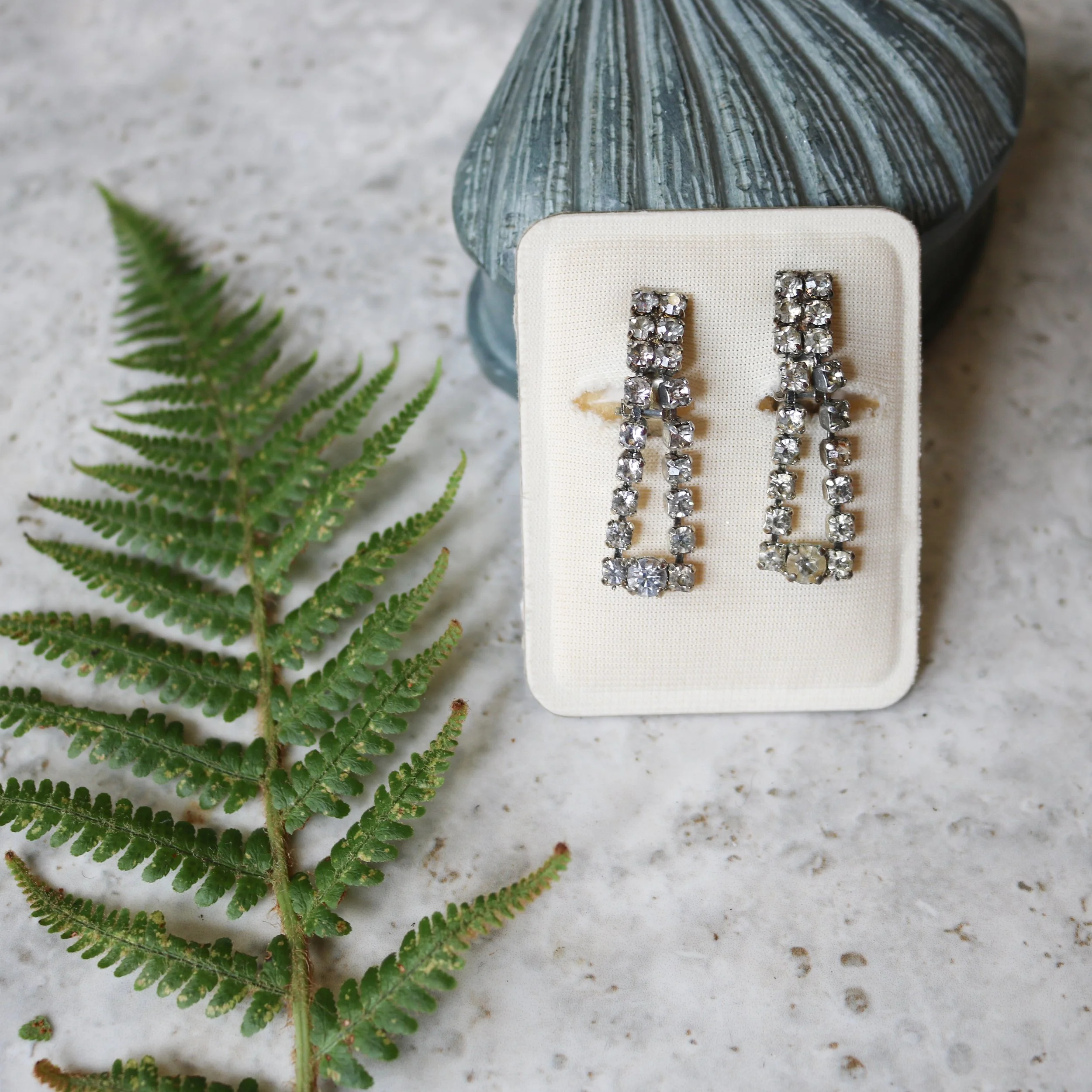 Vintage diamanté paste drop clip on earrings
