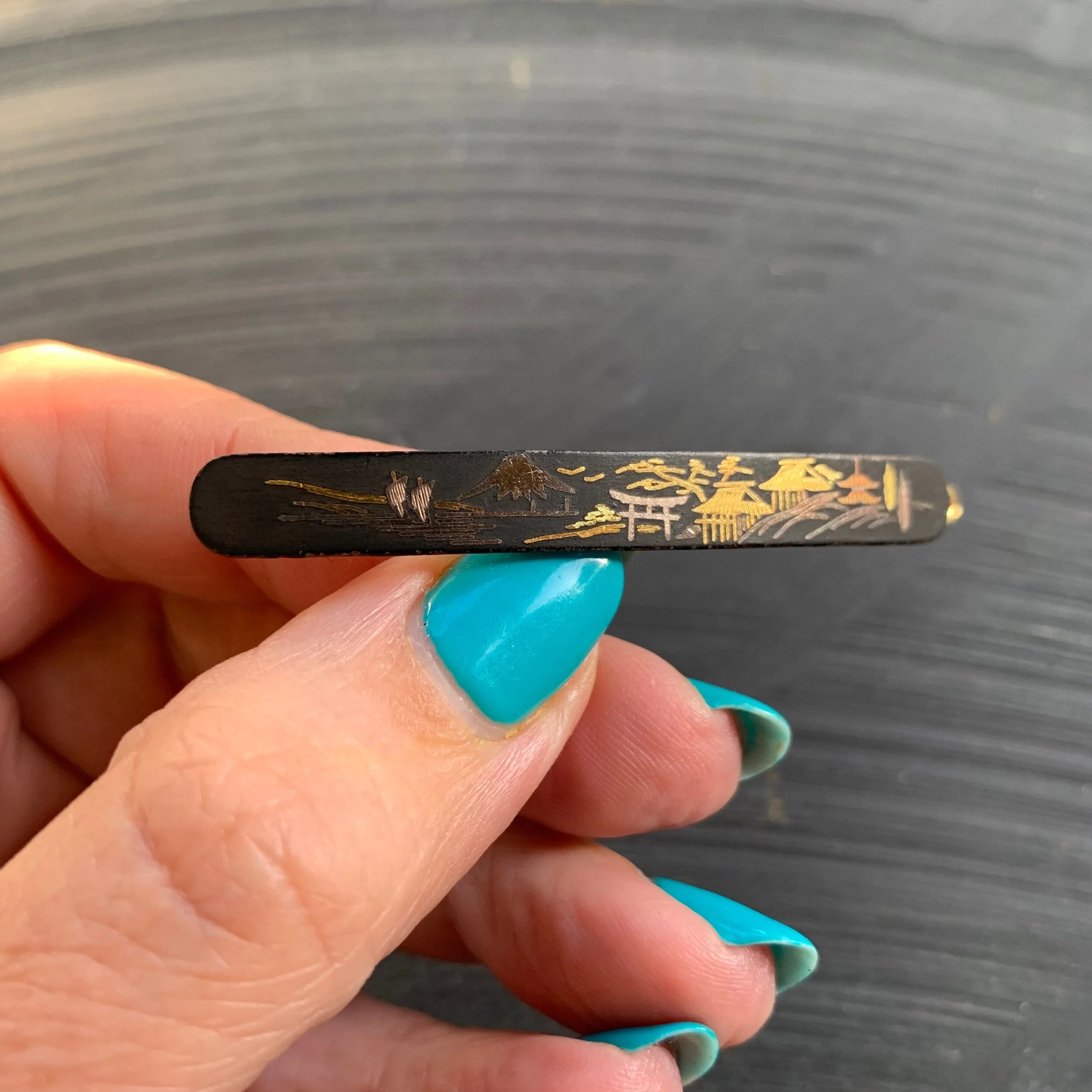 1E5C4231-C944-4714-94A6-DDBB871CB0A6