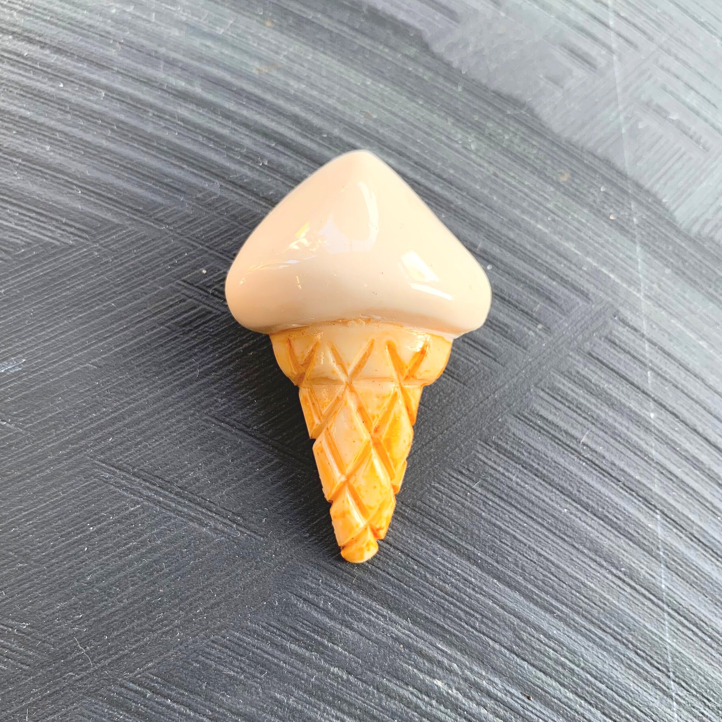 B840394F-1171-4AC2-BFC0-E81DDDCFCB71