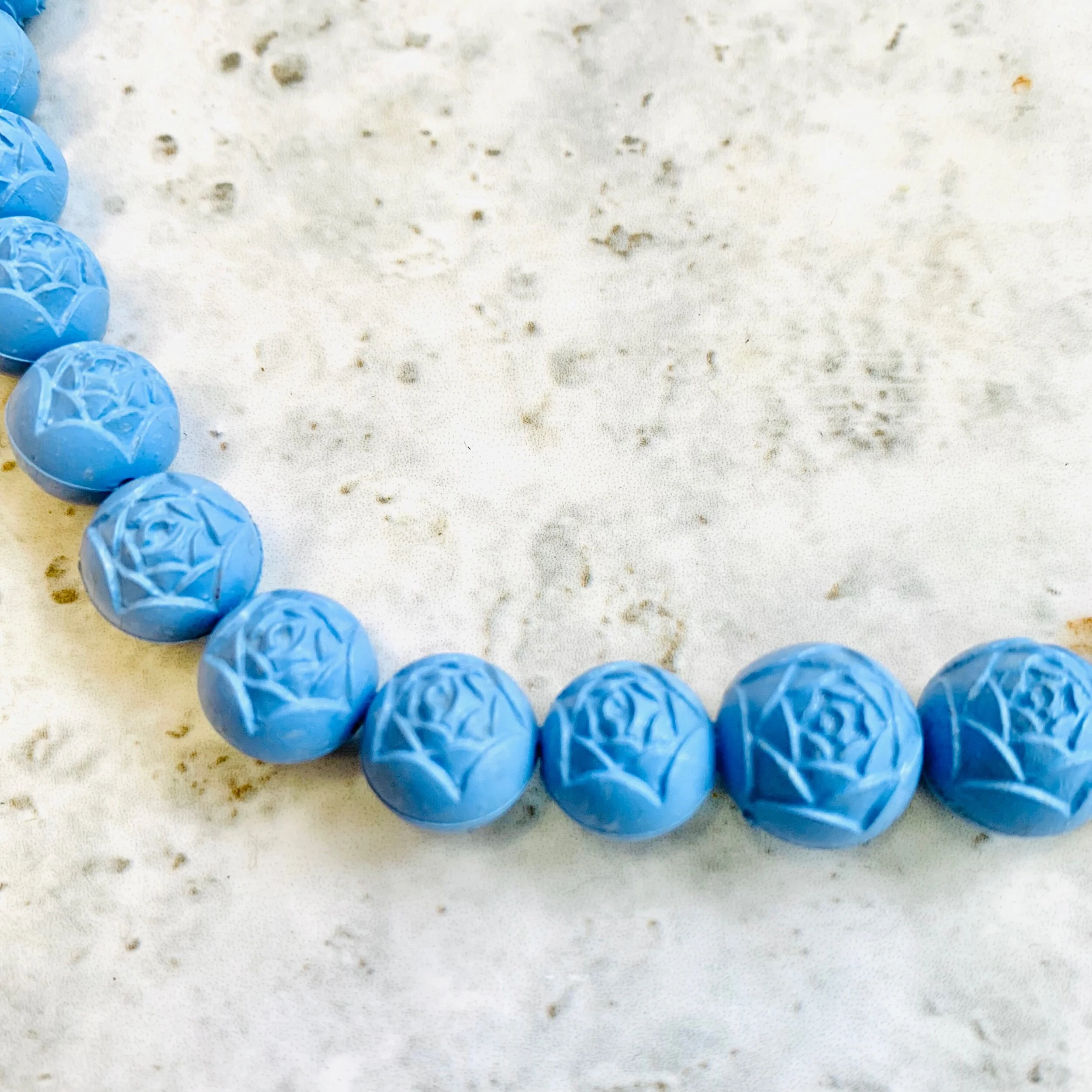 E06FD5B9-4318-4907-B52D-2FD7A5B7F44C