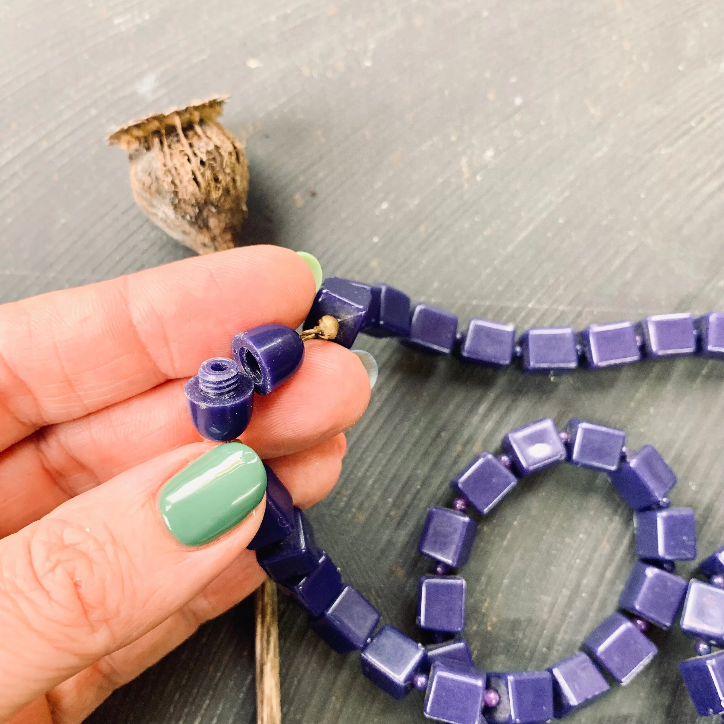 BB777890-6AE7-49DF-AF4A-903CA3EE5A98