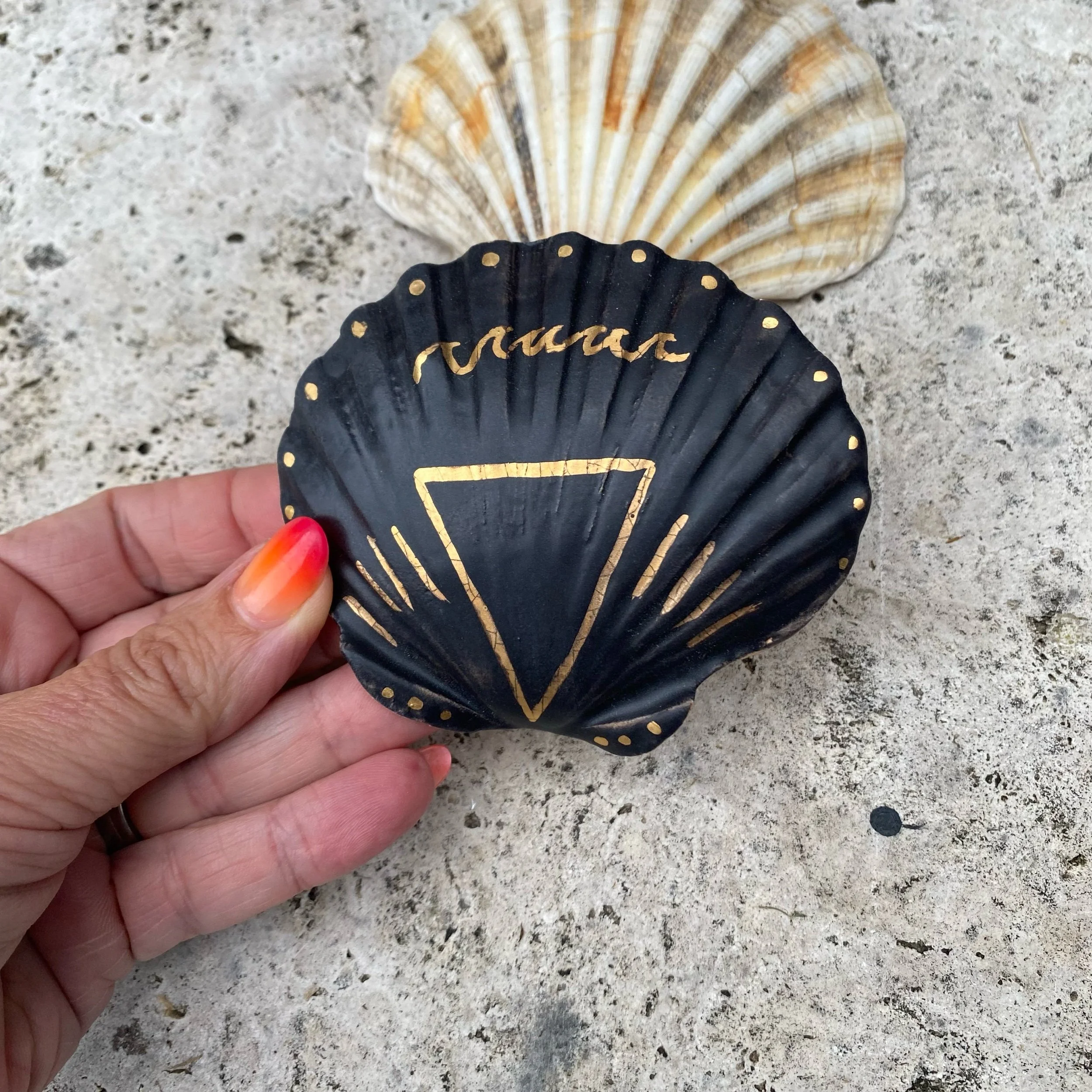 Alter Ceramic Shell Water Element  (sample)