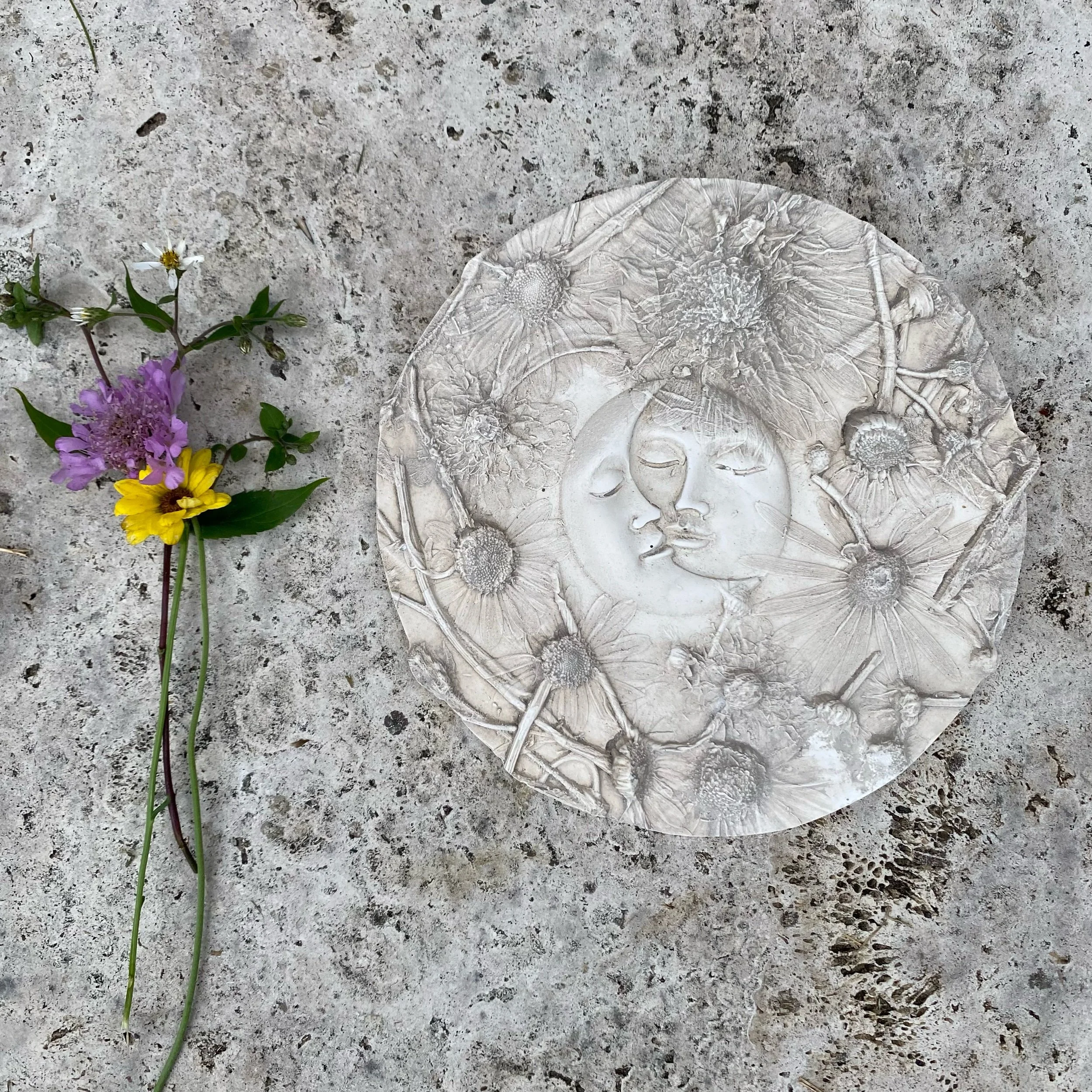 Round Flower Moon Botanical Print wallhanging