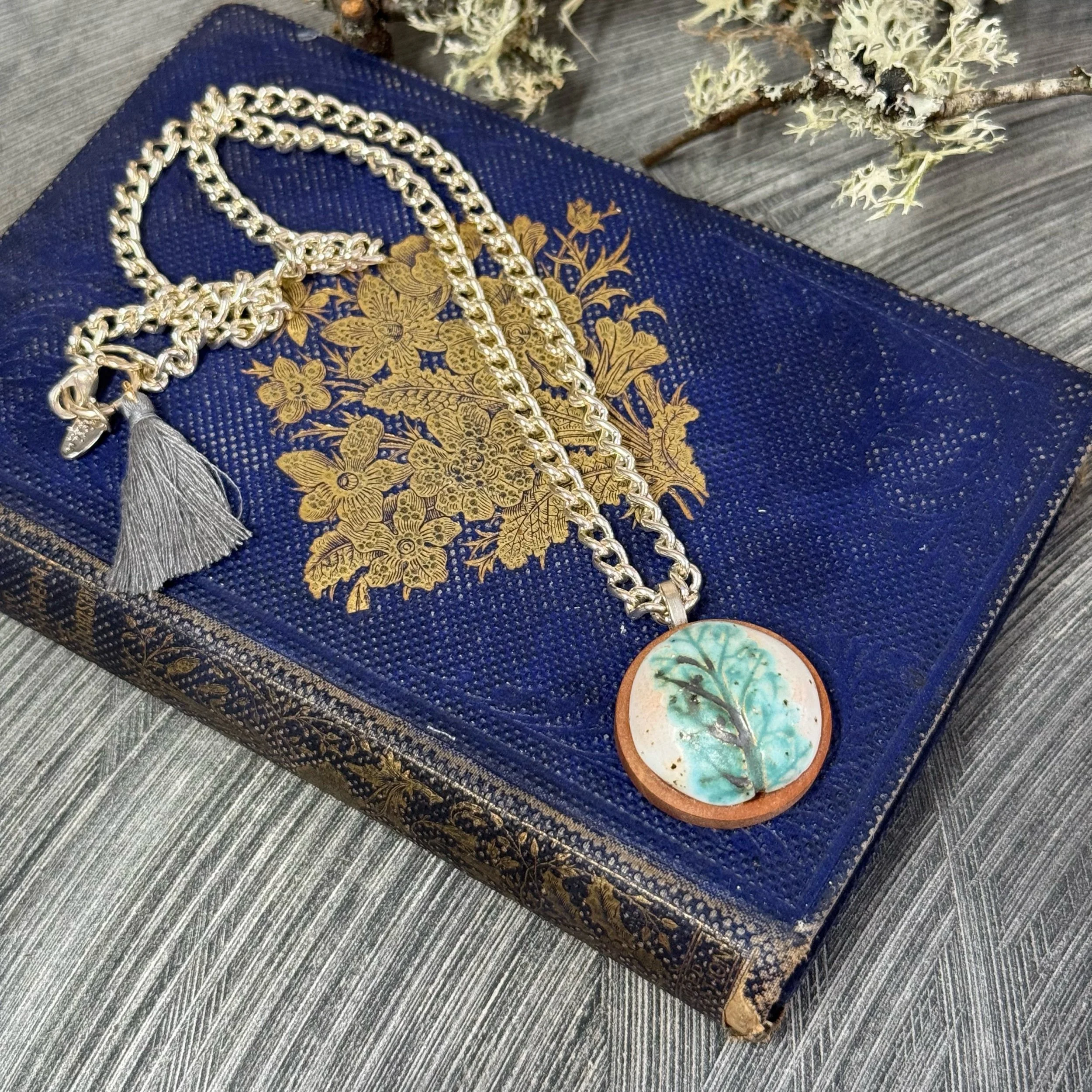 Ceramic & wood leaf pendant