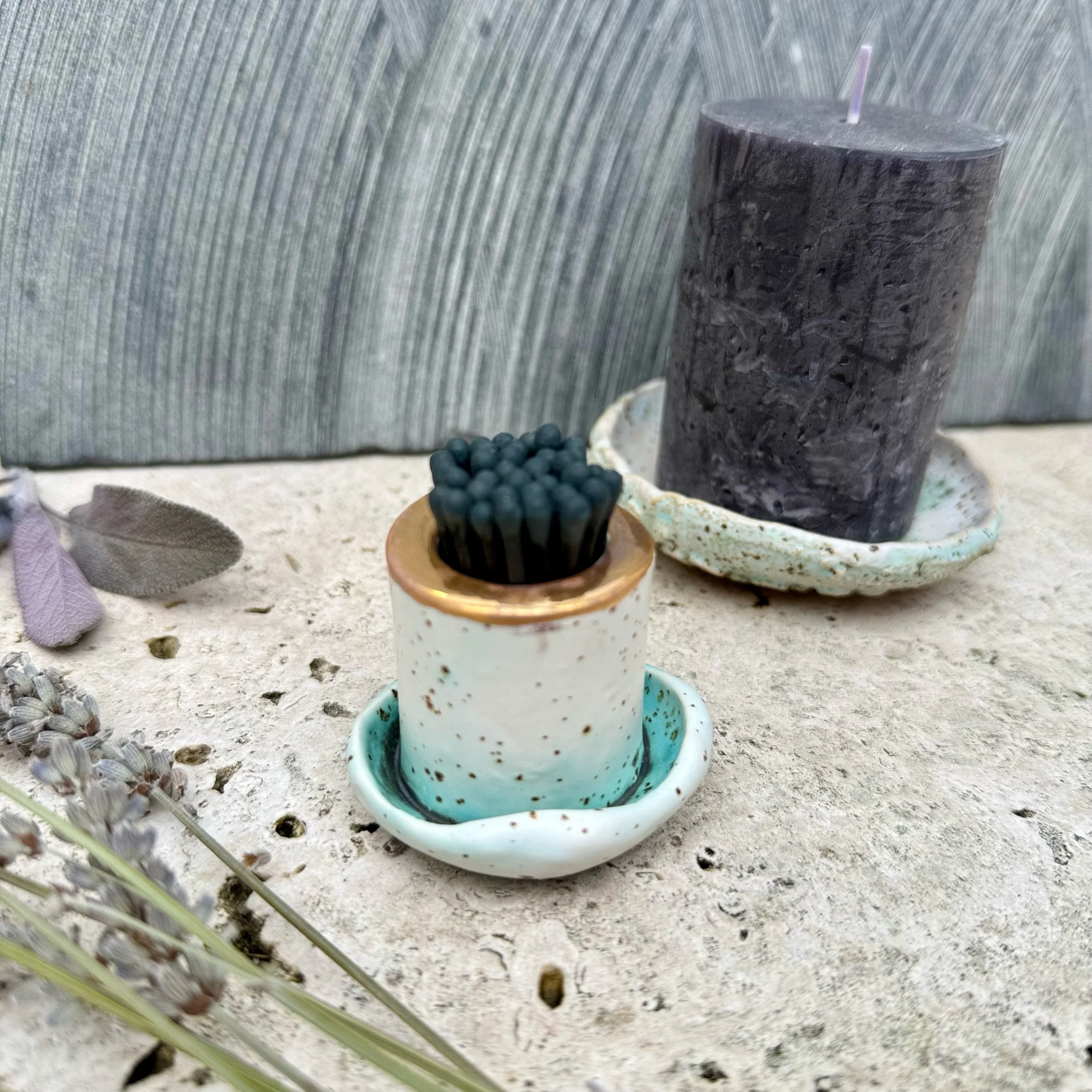 Woodland Ceramic Mushroom Match Pot
