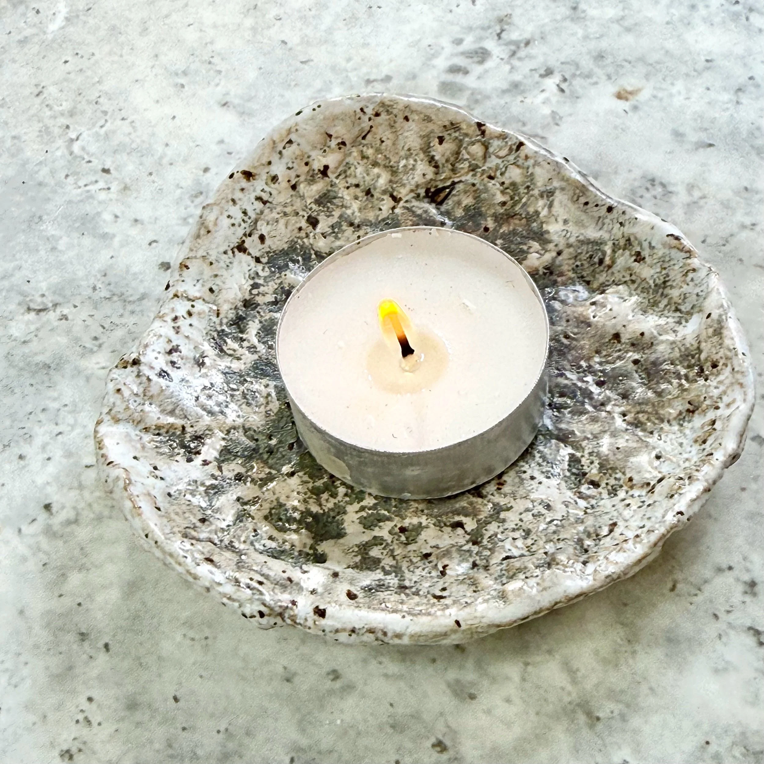 Moon pebble Dish (sample)