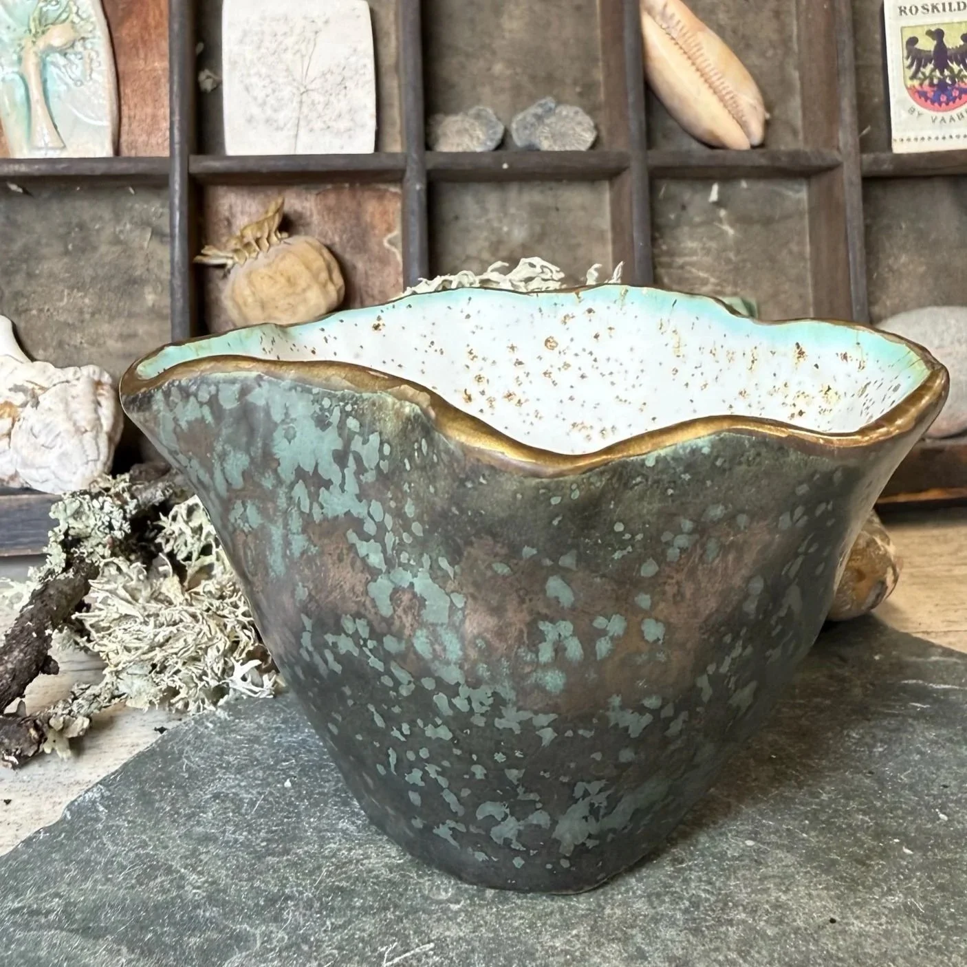 Ginkgo leaf ceramic pinch bowl,