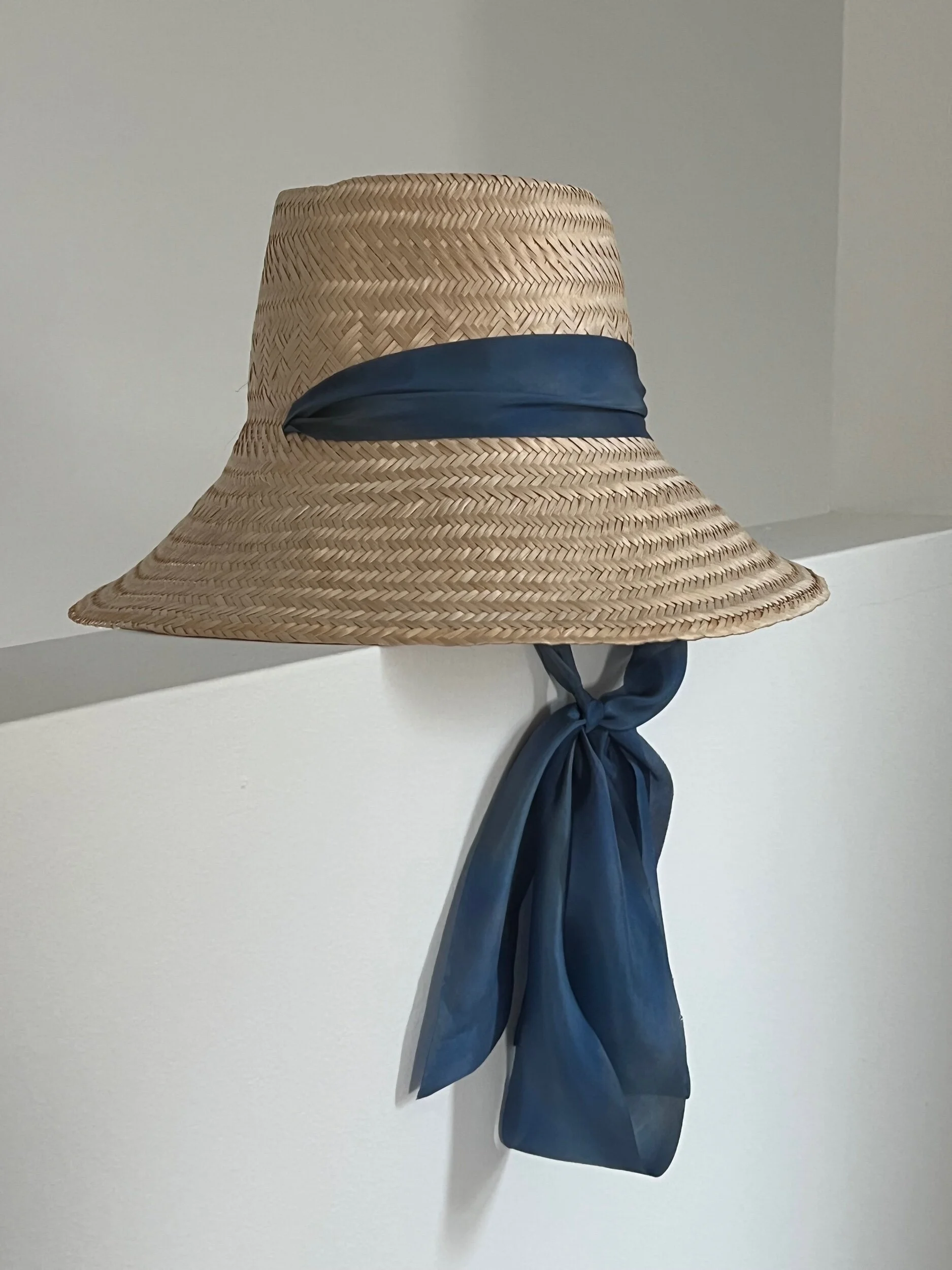 AC195041-6185-4835-890C-E3B8290A1D9A