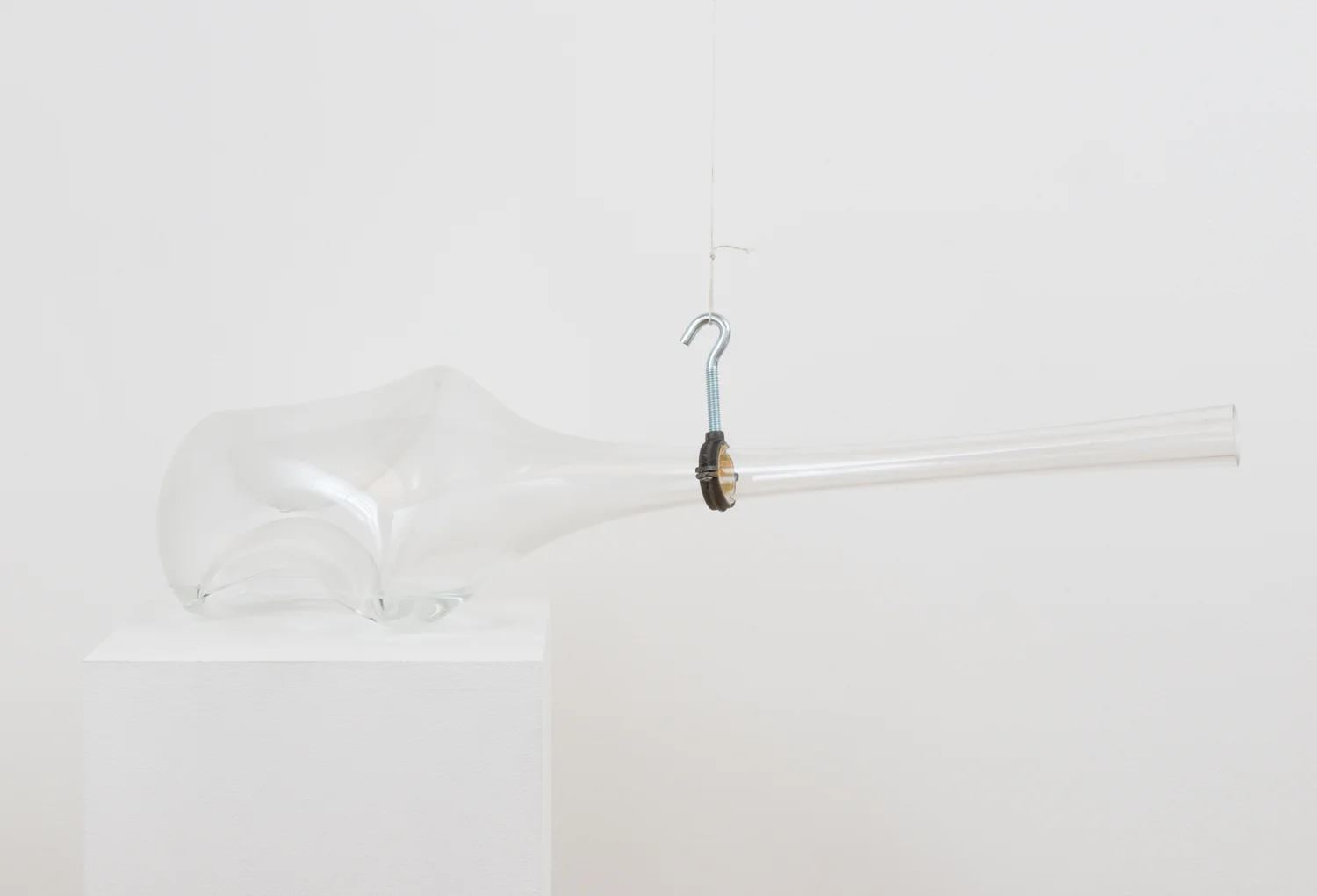 Carlos Reyes Untitled , 2017 glass, precipation system 8 x 32 x 7 in.