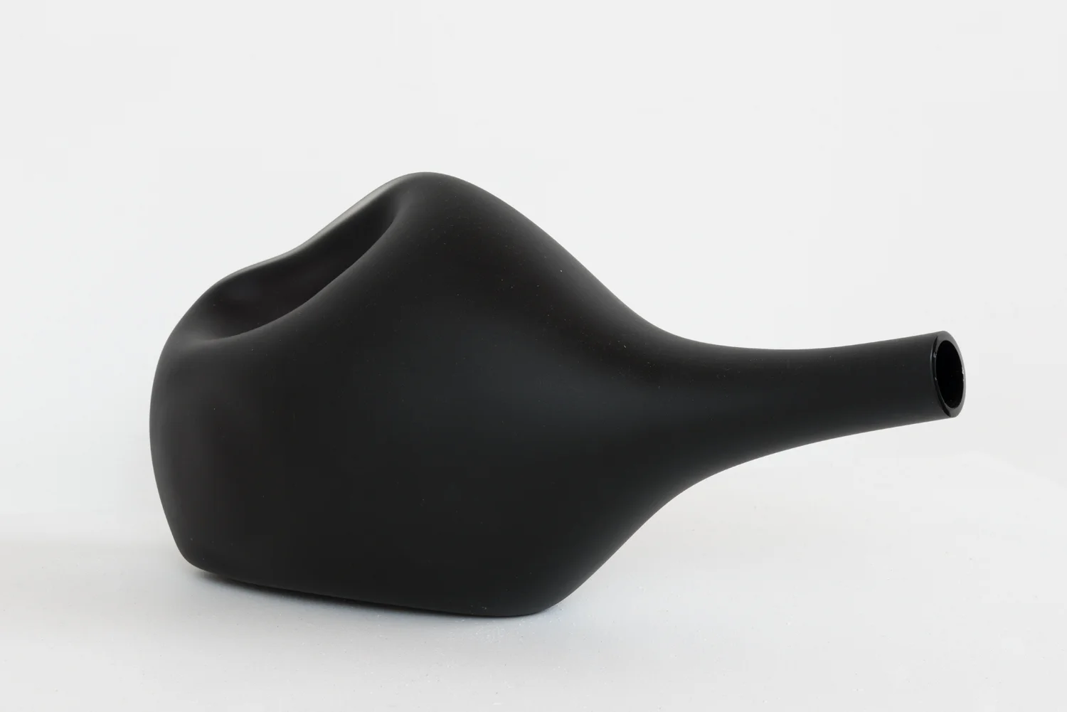 Carlos Reyes Untitled , 2017 glass 9 x 19 x 7 inches