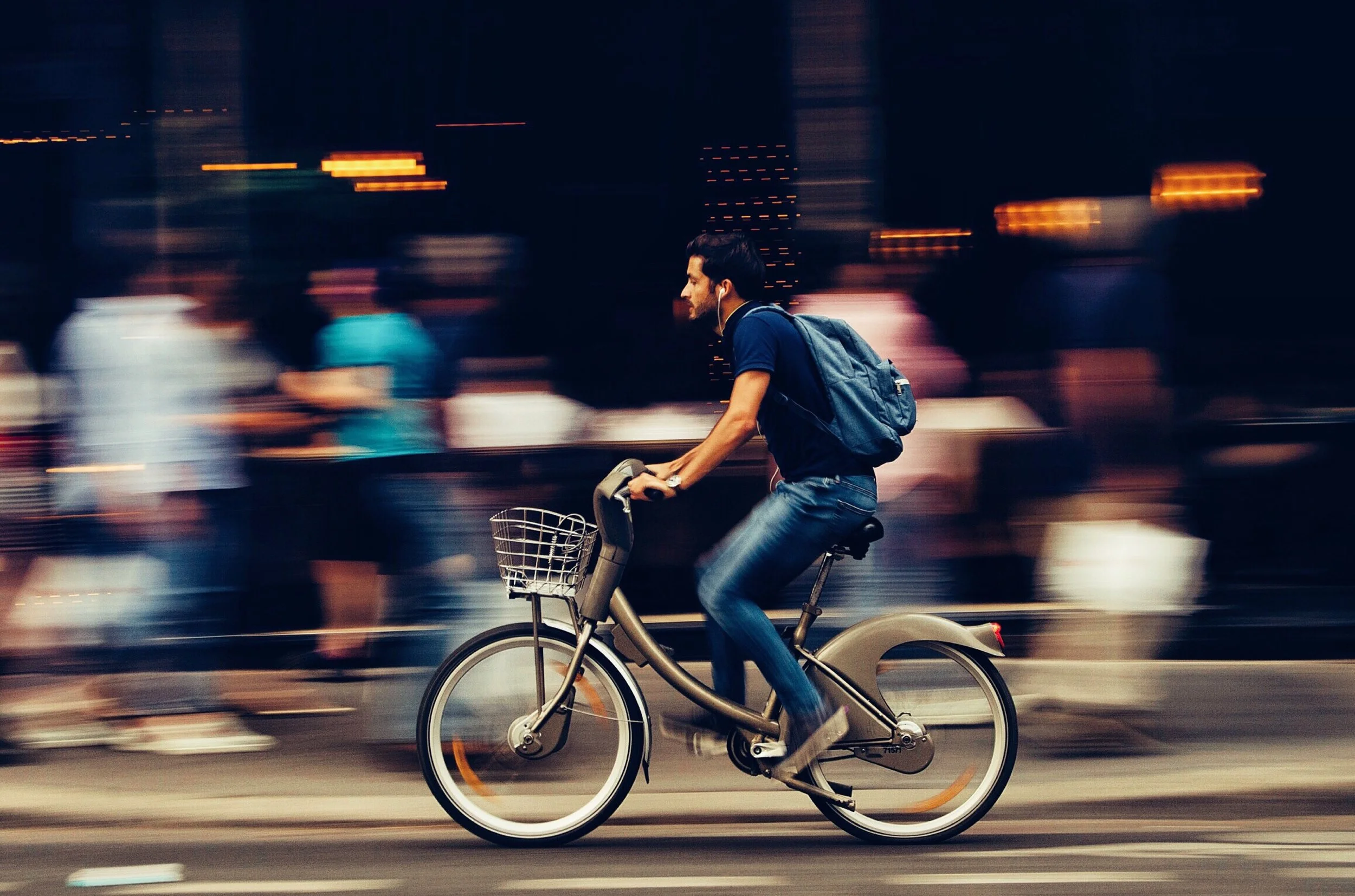 Bicicleta VS vehículo eléctrico ¿Qué es mejor para el medio ambiente?