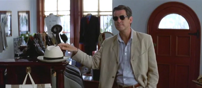 Pierce Brosnan in Tailor of Panama (2001)