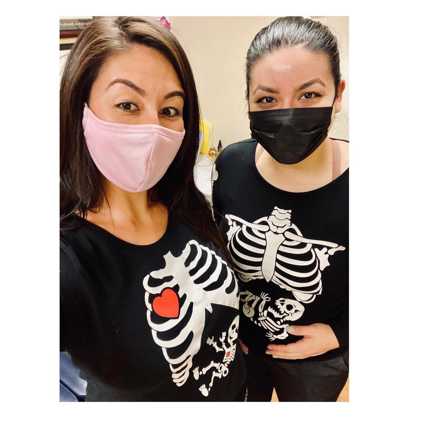 Ran into @doctor.jessflores in the office between patients, found we were matching Baby/Halloween spirit! March chiro babies coming soon! #unintentionalmatching #skeletonbabes