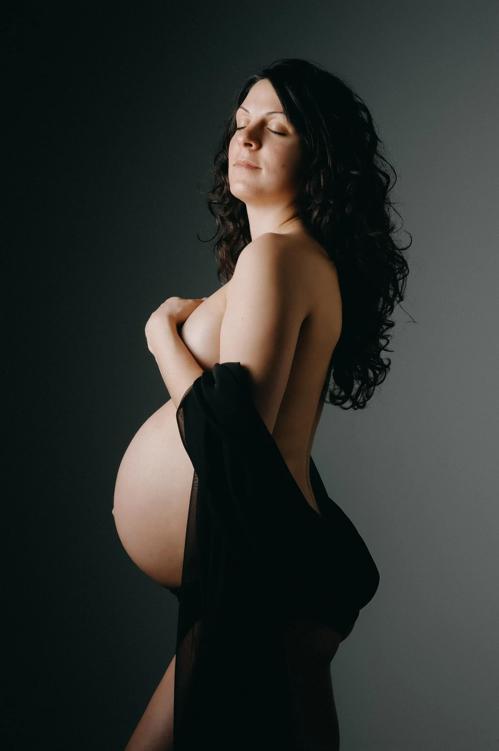 studio-photographe-grossesse-beziers-studio-lm--7.jpg