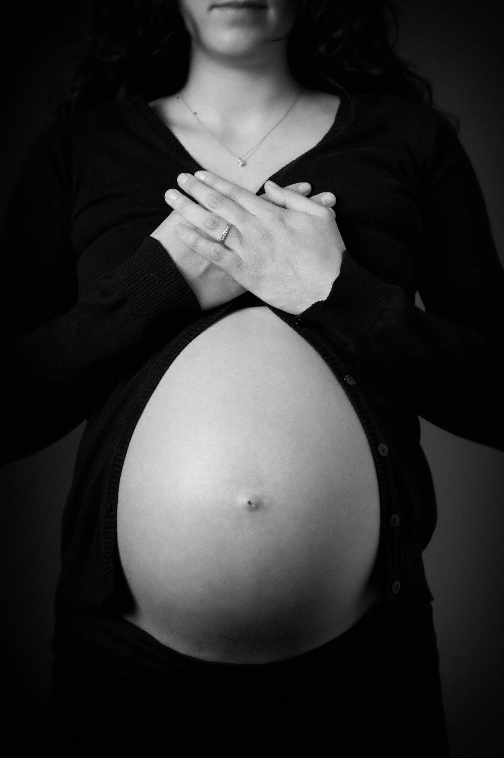 studio-photographe-grossesse-beziers-studio-lm--8.jpg