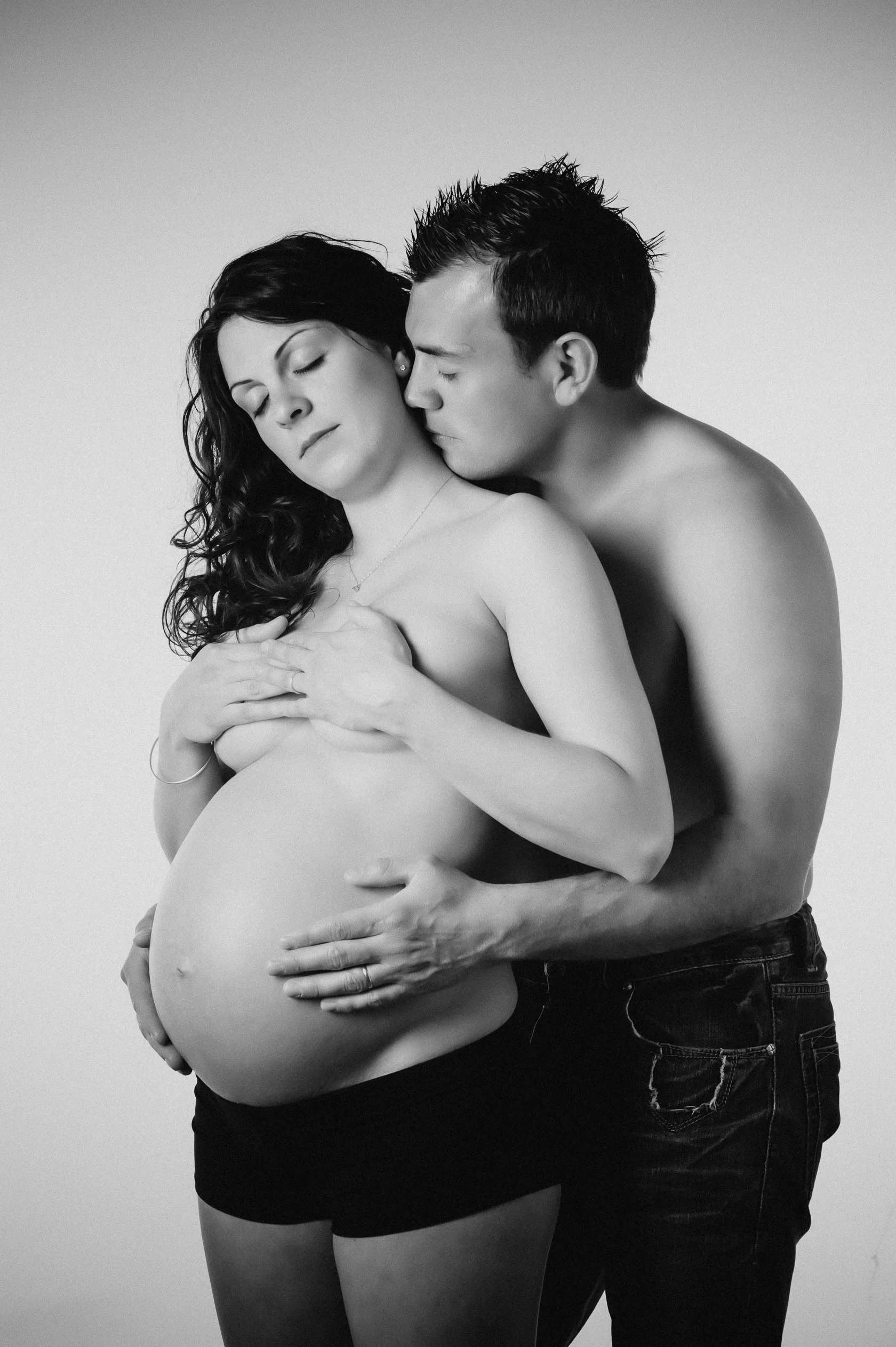 studio-photographe-grossesse-beziers-studio-lm--9.jpg
