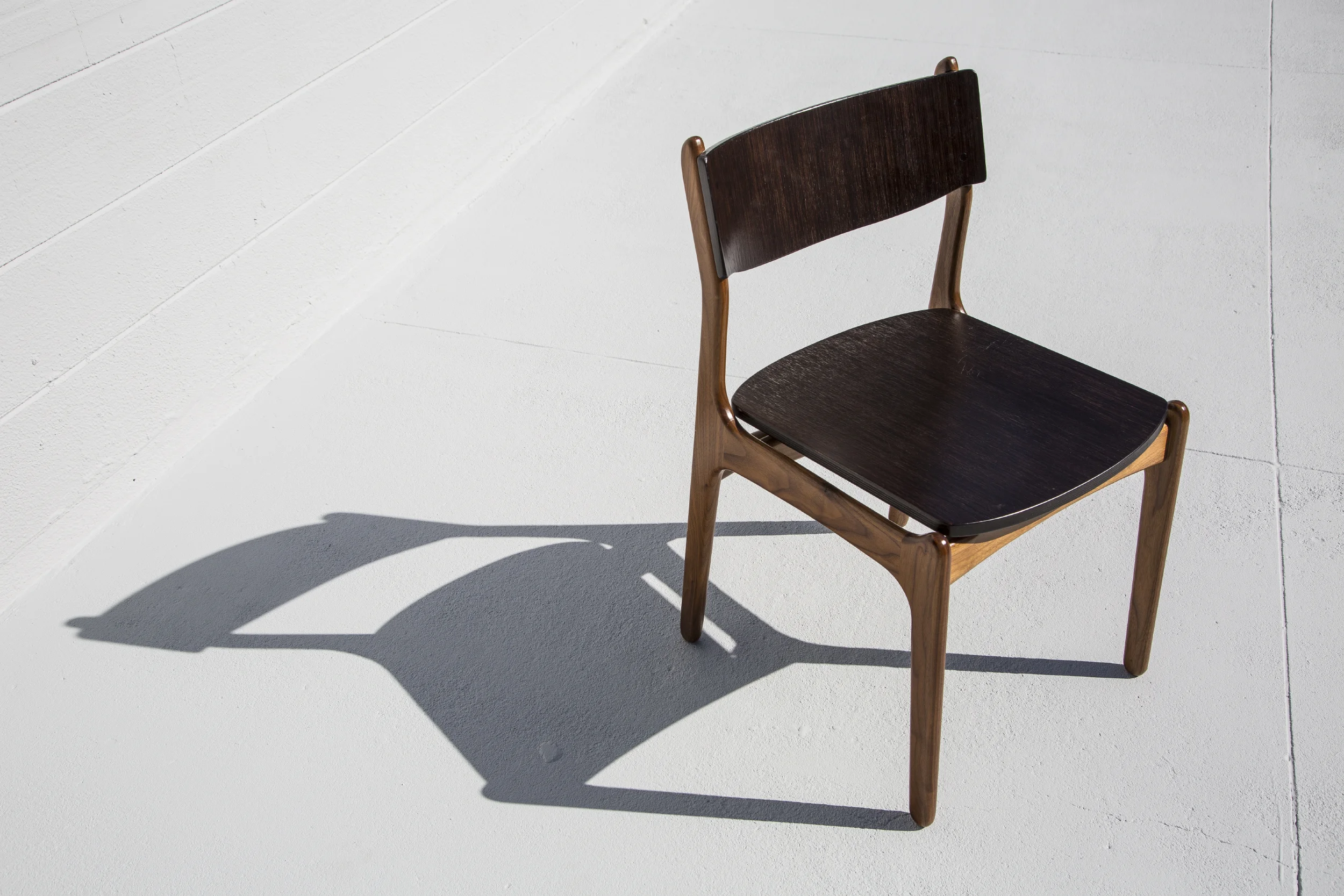 Walnut vintage style black chair