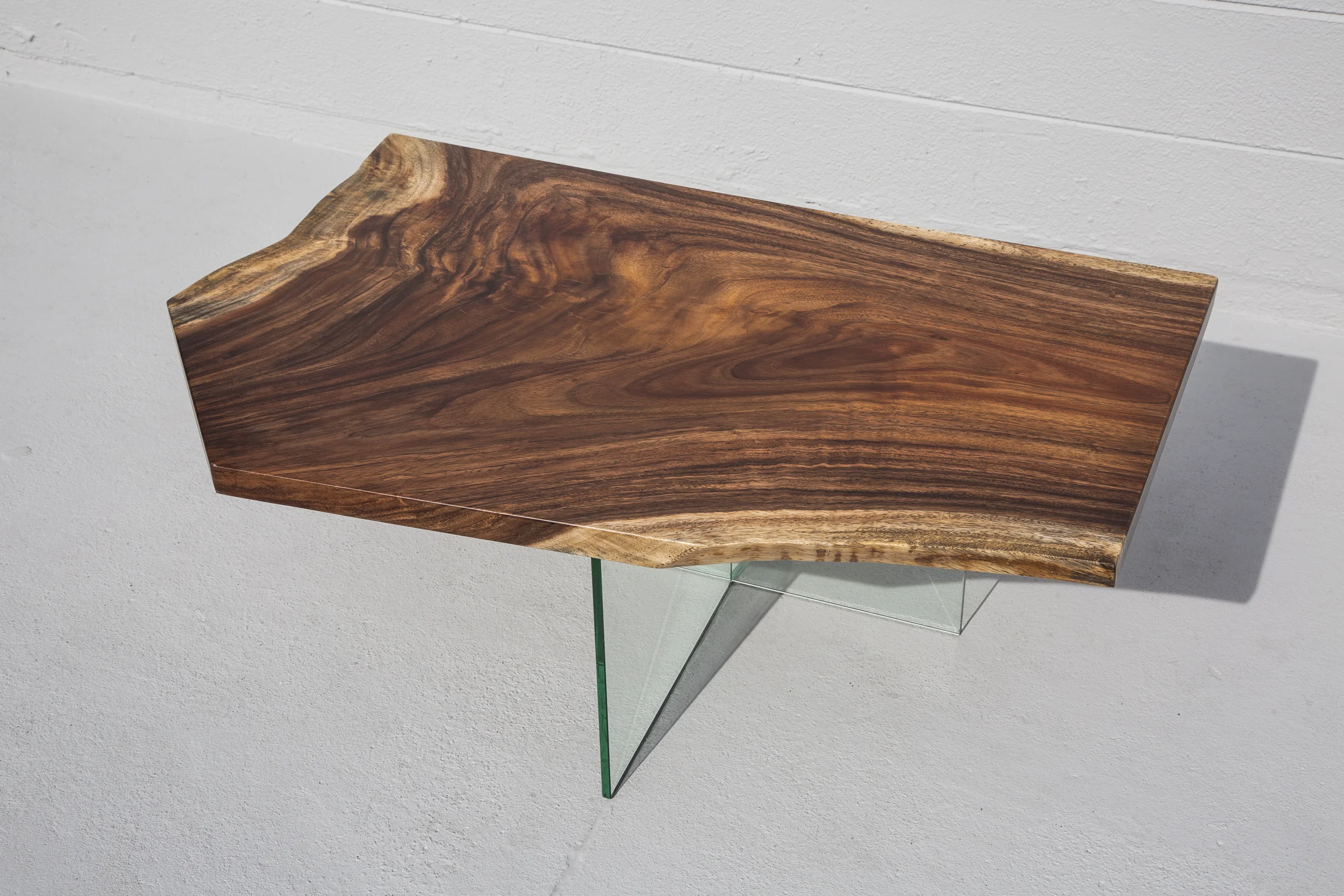 Guanacasta and glass coffee table