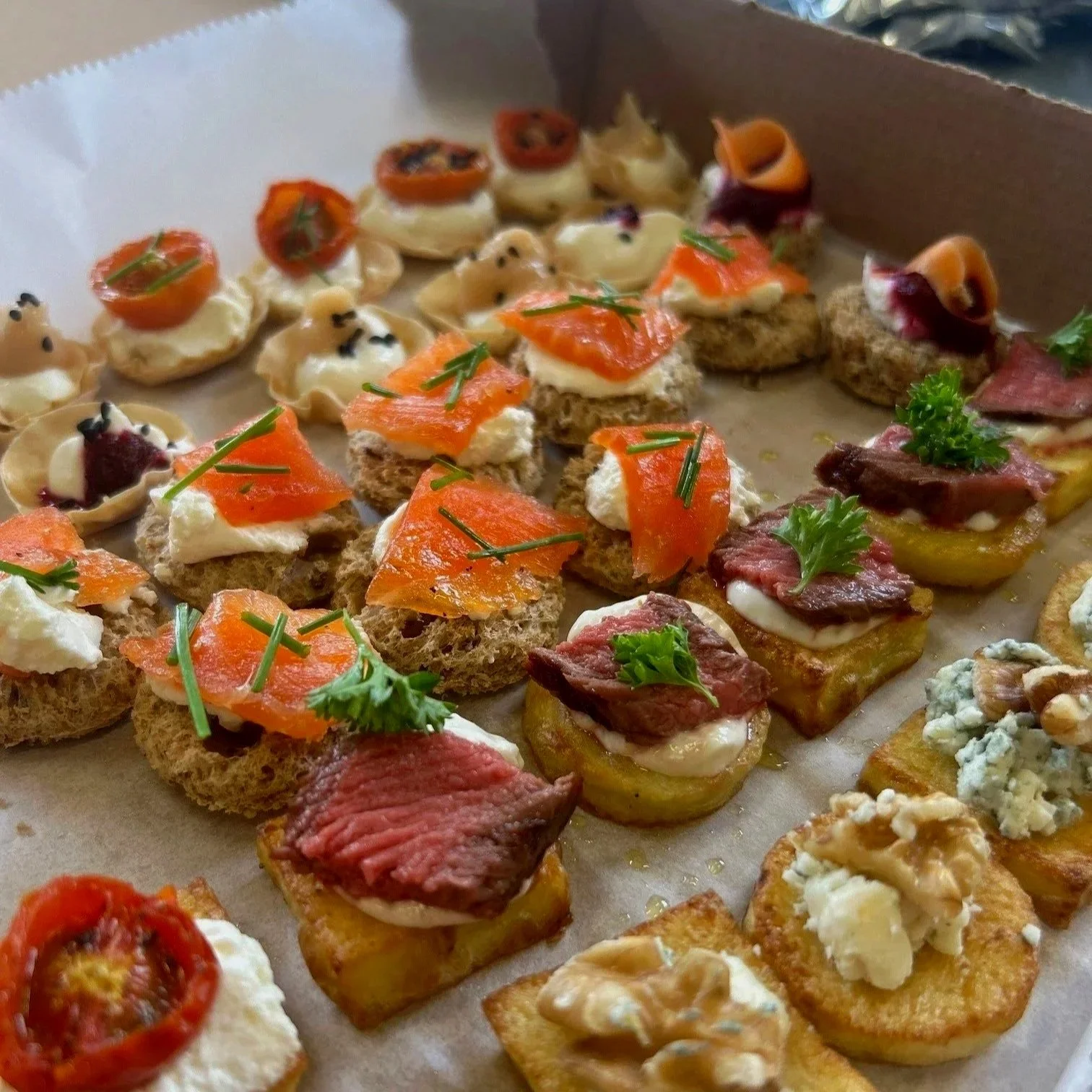 Canapes1.jpg