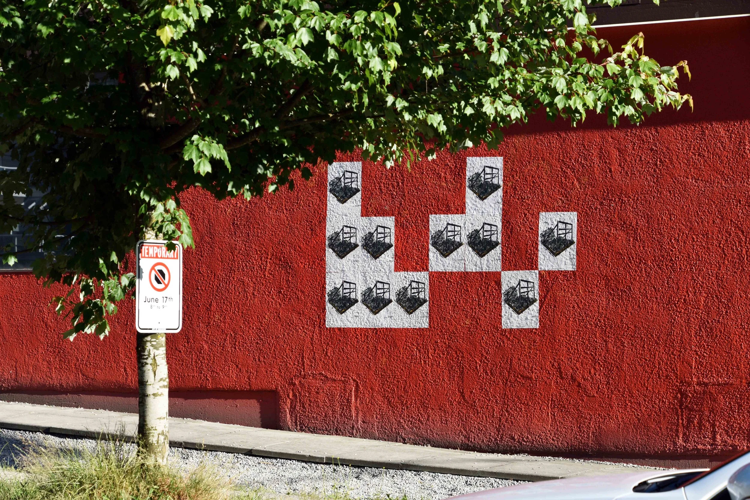   Main &amp; 19th Ave   
