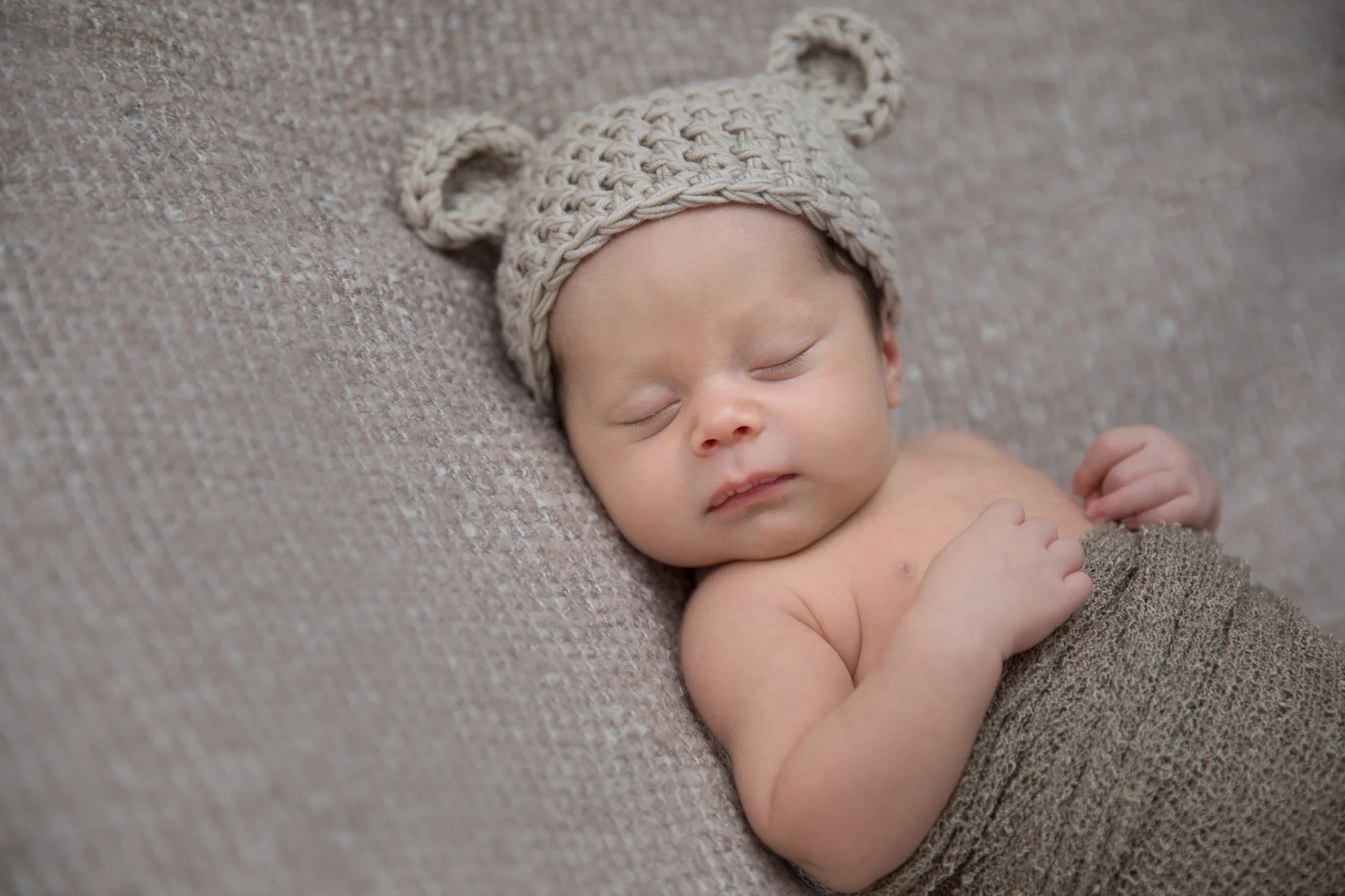 Newborn photography in studio, Herne Hill, London