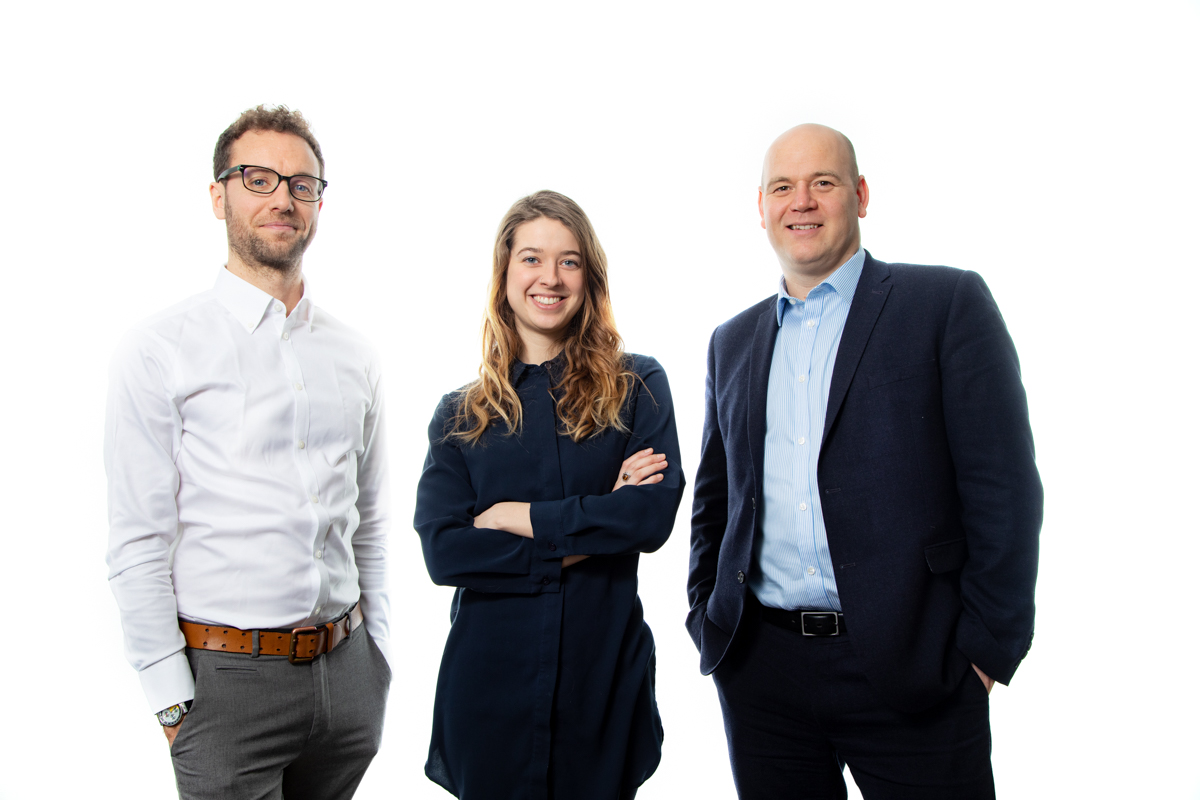 Group and headshot photographer
