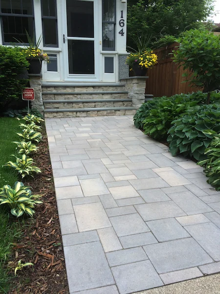 Rinn-WalkwayStoneArch.jpg