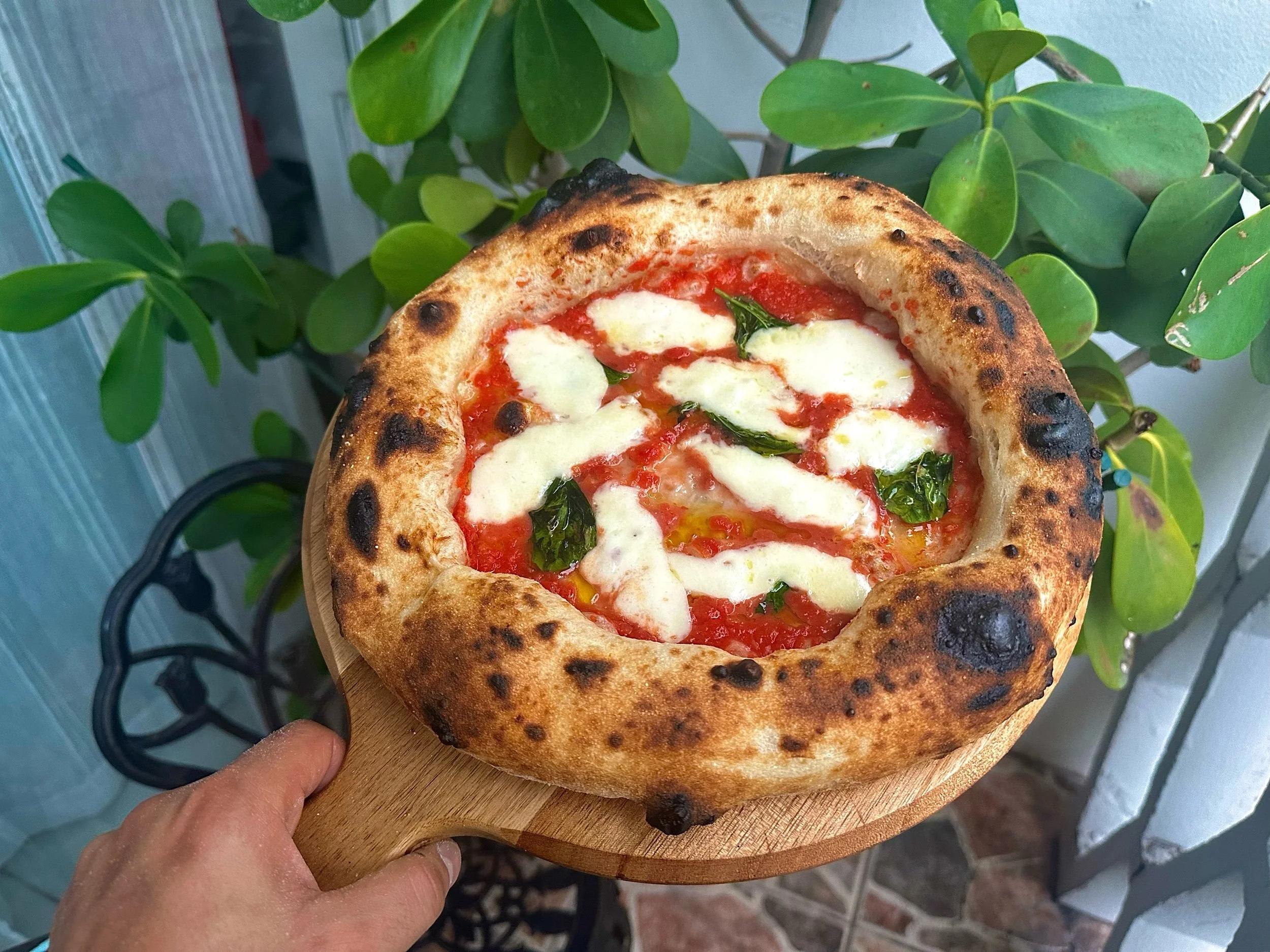Canotto Style Pizza