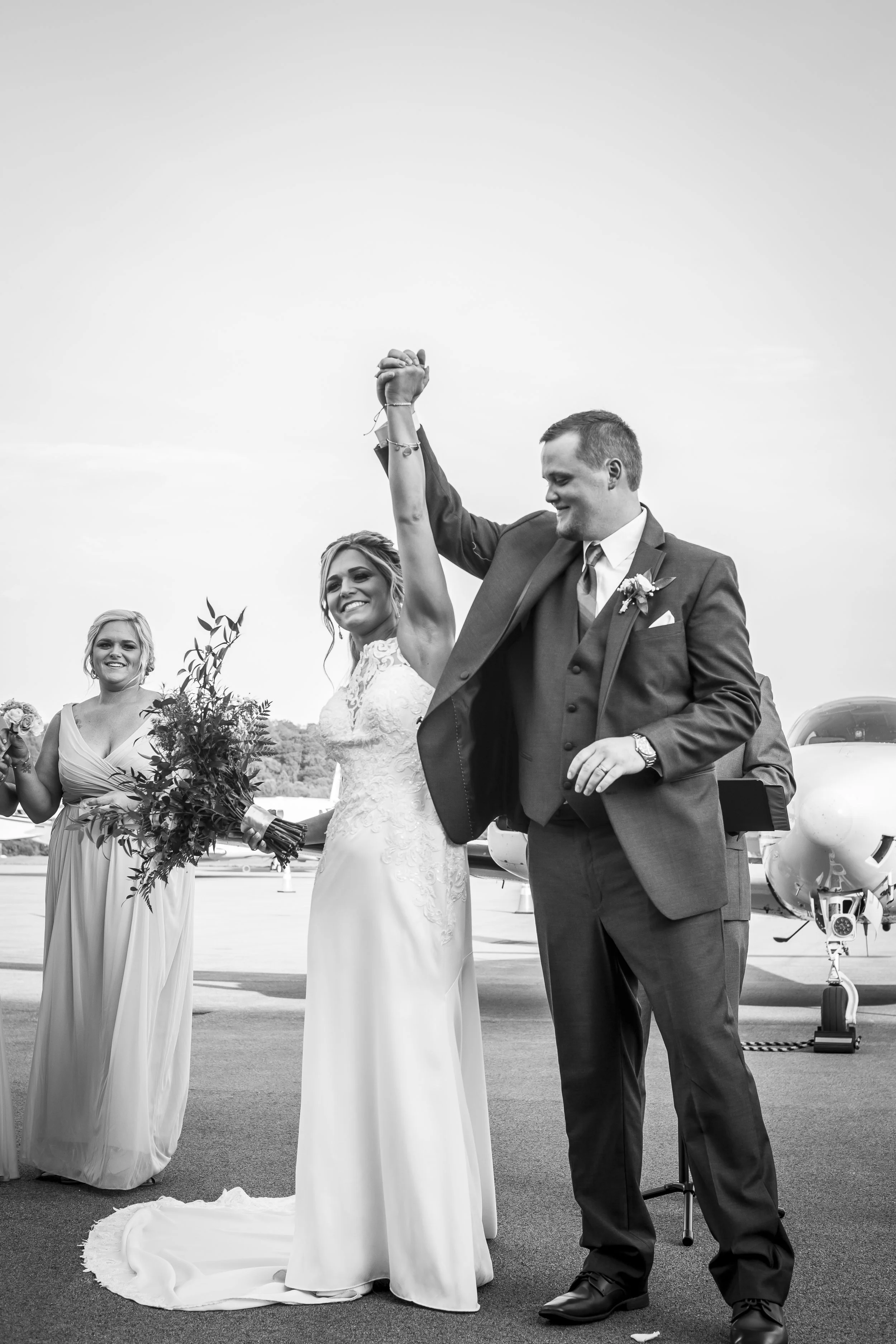OliviaMike_HangerWedding-7201.JPG