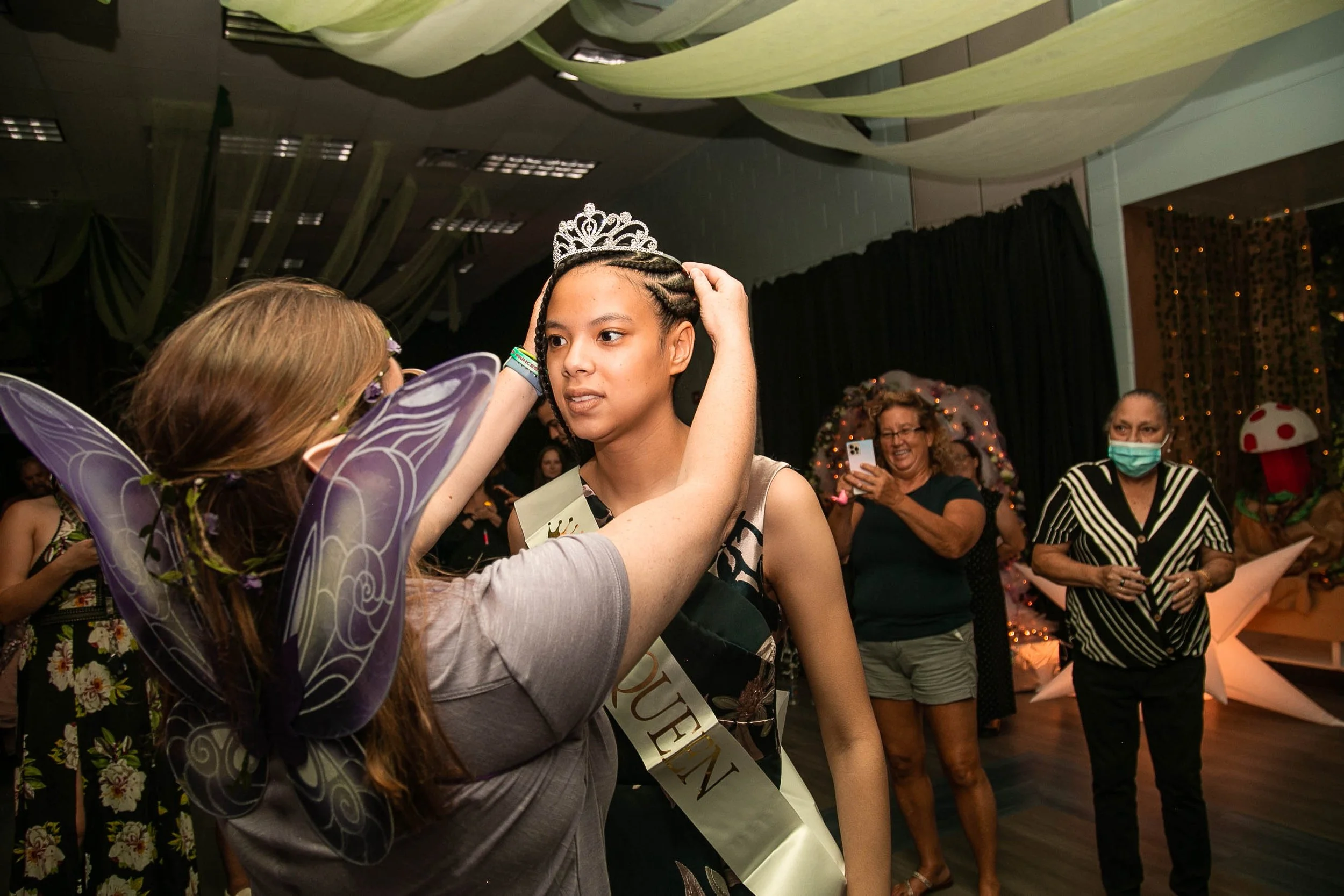NinaHarrisProm2022-0486.jpg