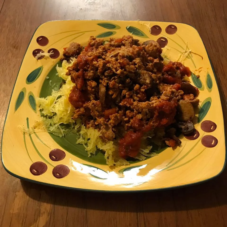 Spaghetti Squash w/ Ground Turkey Meat Sauce