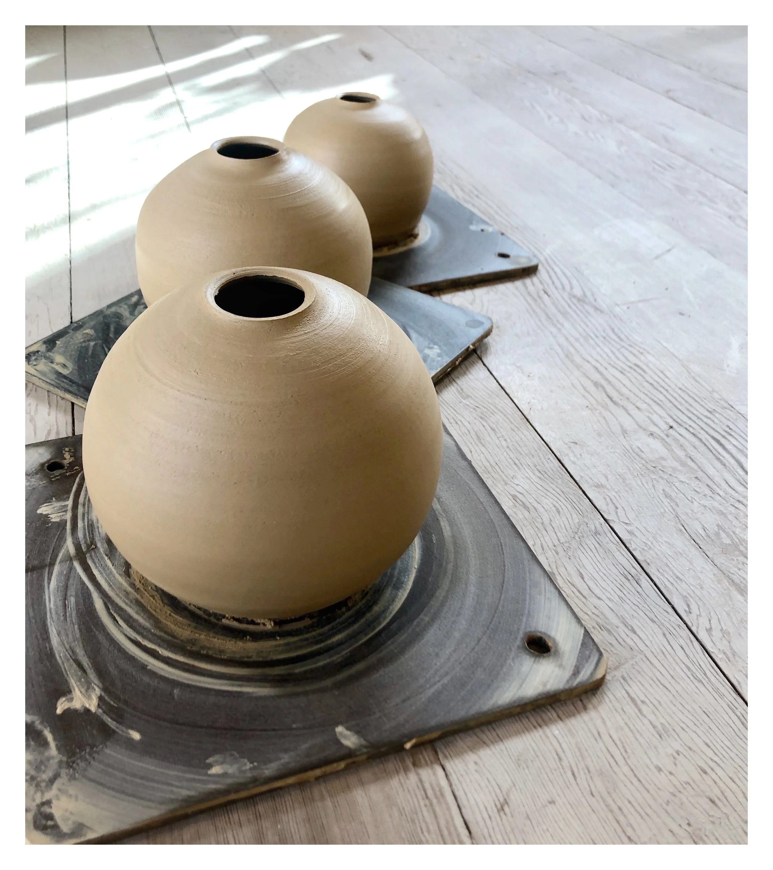 Technique Workshop: Thowing Bud Vases