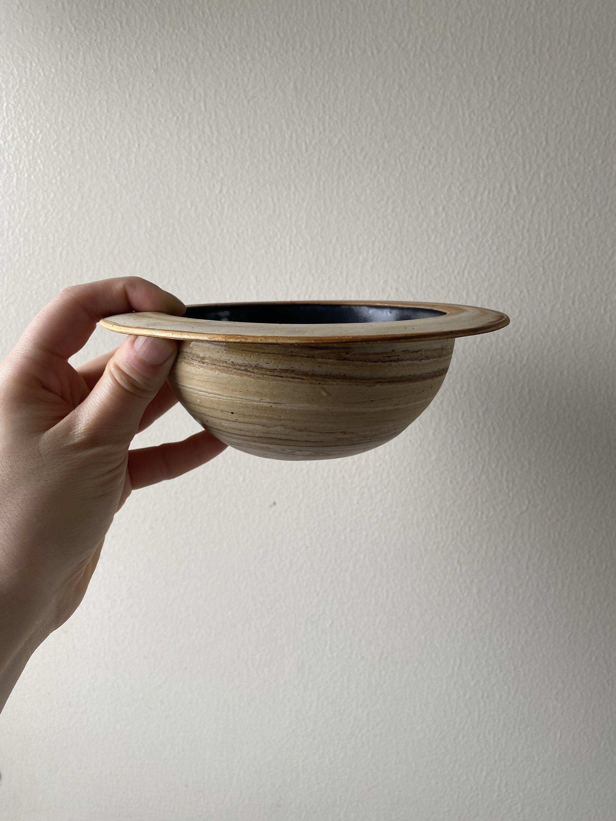 rimmed bowl
