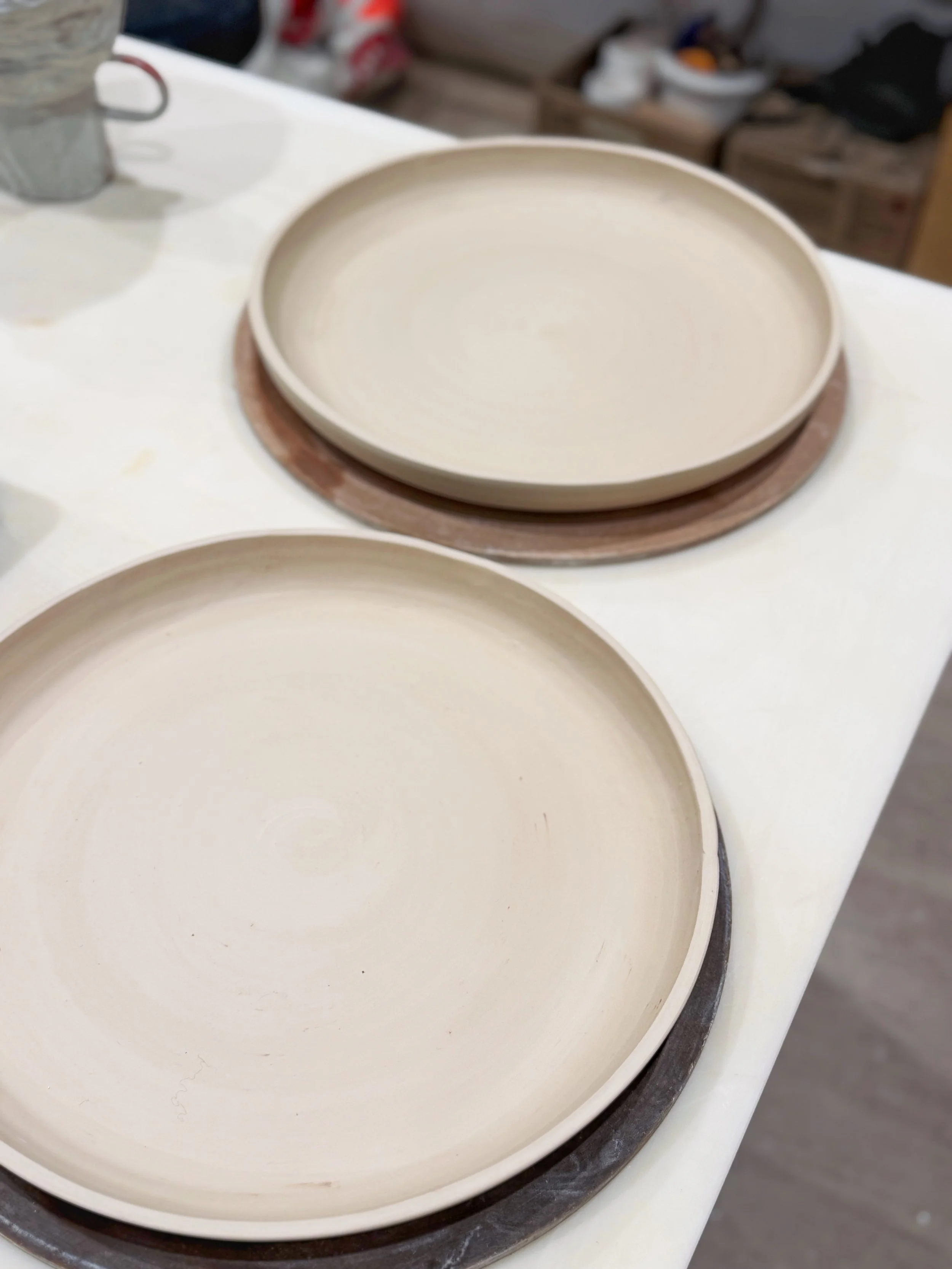 Round Serving platters