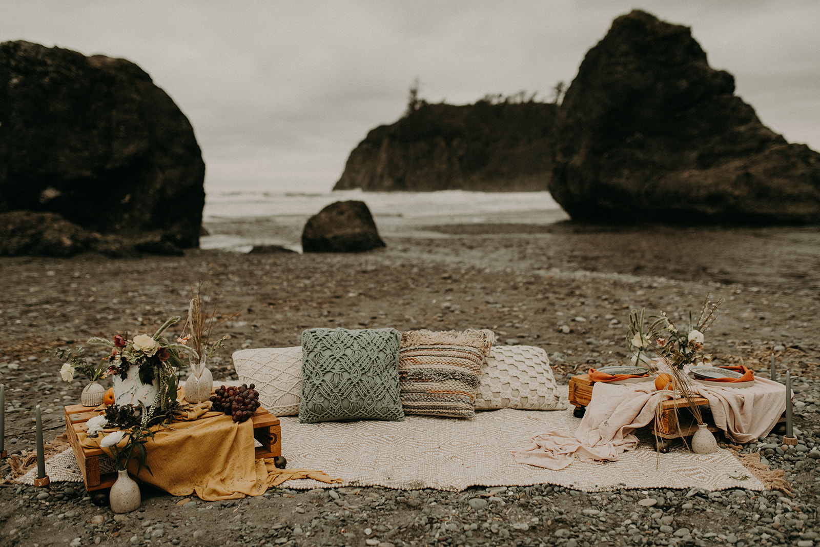Ruby_Beach_Styled_Elopement_-_Run_Away_with_Me_Elopement_Collective_-_Kamra_Fuller_Photography_-_Details-43.jpg