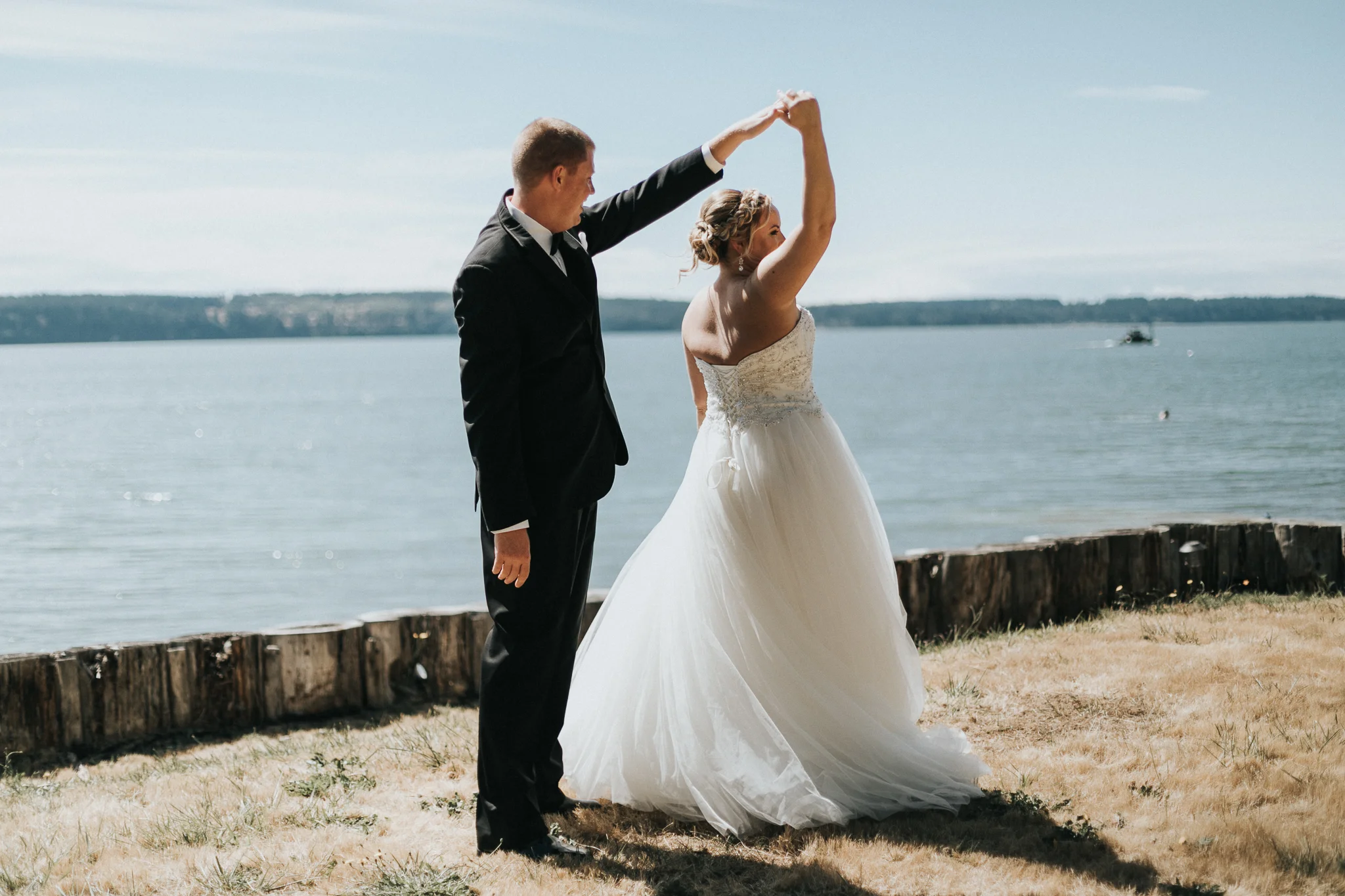 camanoislandweddingsneak-36.jpg