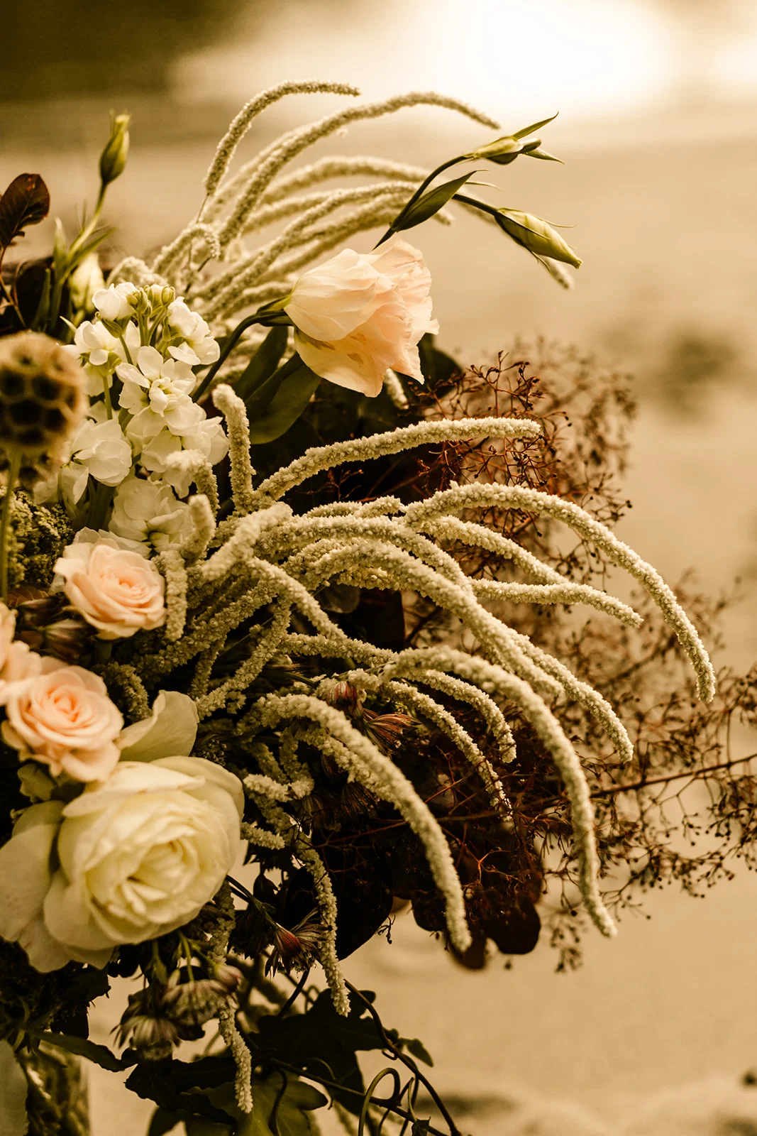 seattle-wedding-planner-adventure-elopement-cape-disappointment-taylor-ryan-8