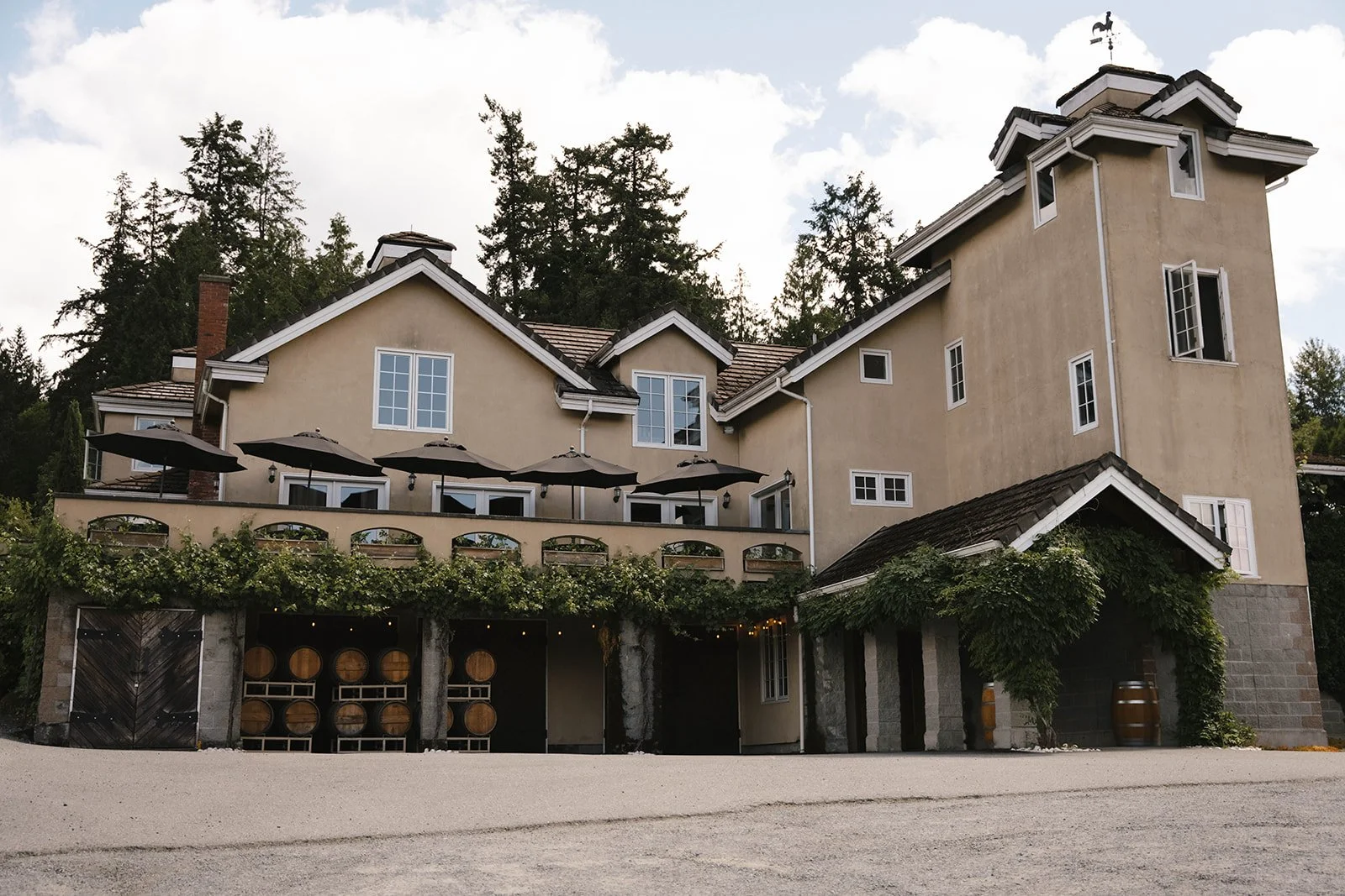 chateau-lill-wedding-kaylaandchase-3_websize.jpg