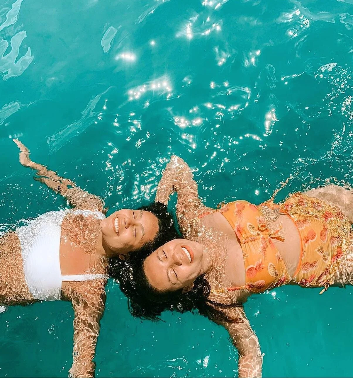 If the ocean can calm itself, so can you. Let us take you away to relax and restore. Link in bio, book now! 🥰⛵️ #sailholokai