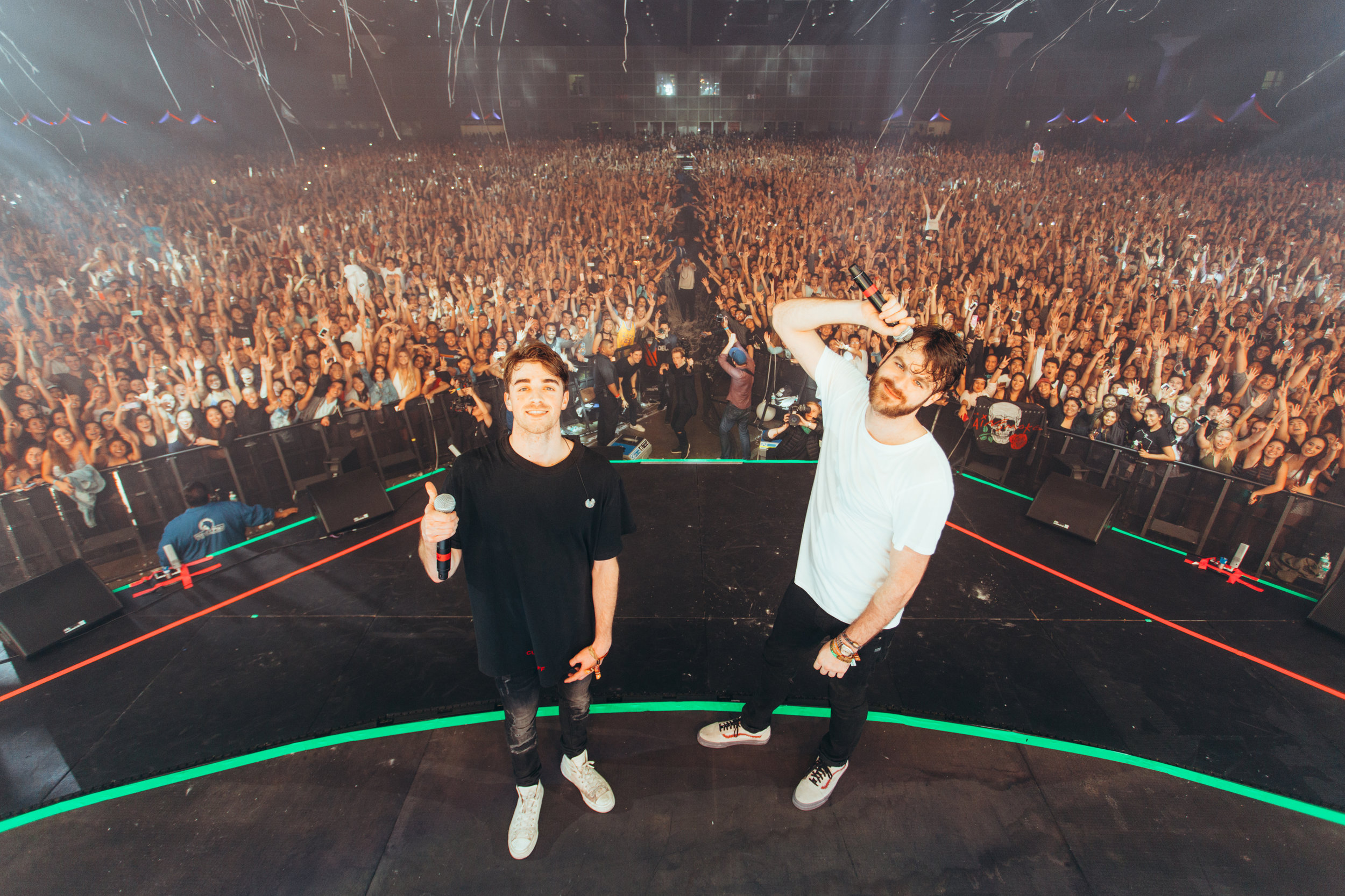 NOISE_chainsmokers.jpg